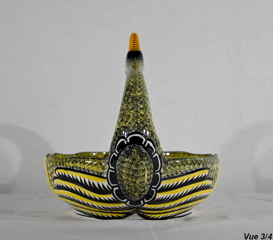 Earthenware basket, Manufacture Henriot Quimper – Mid-twentieth century