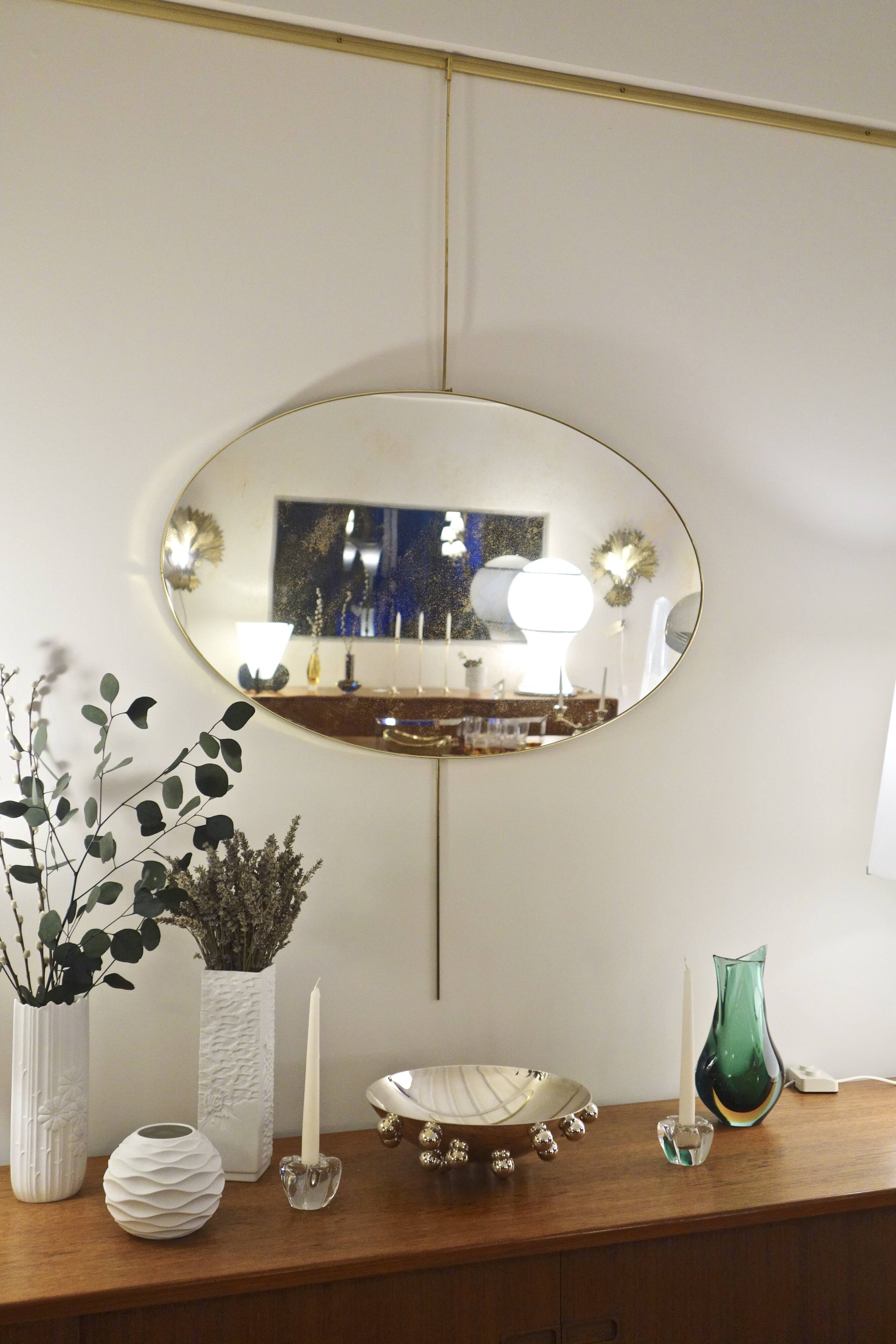 Vintage oval mirror from the 1960s