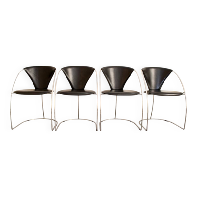 4 chaises design italiennes marque Arrben modèle Linda