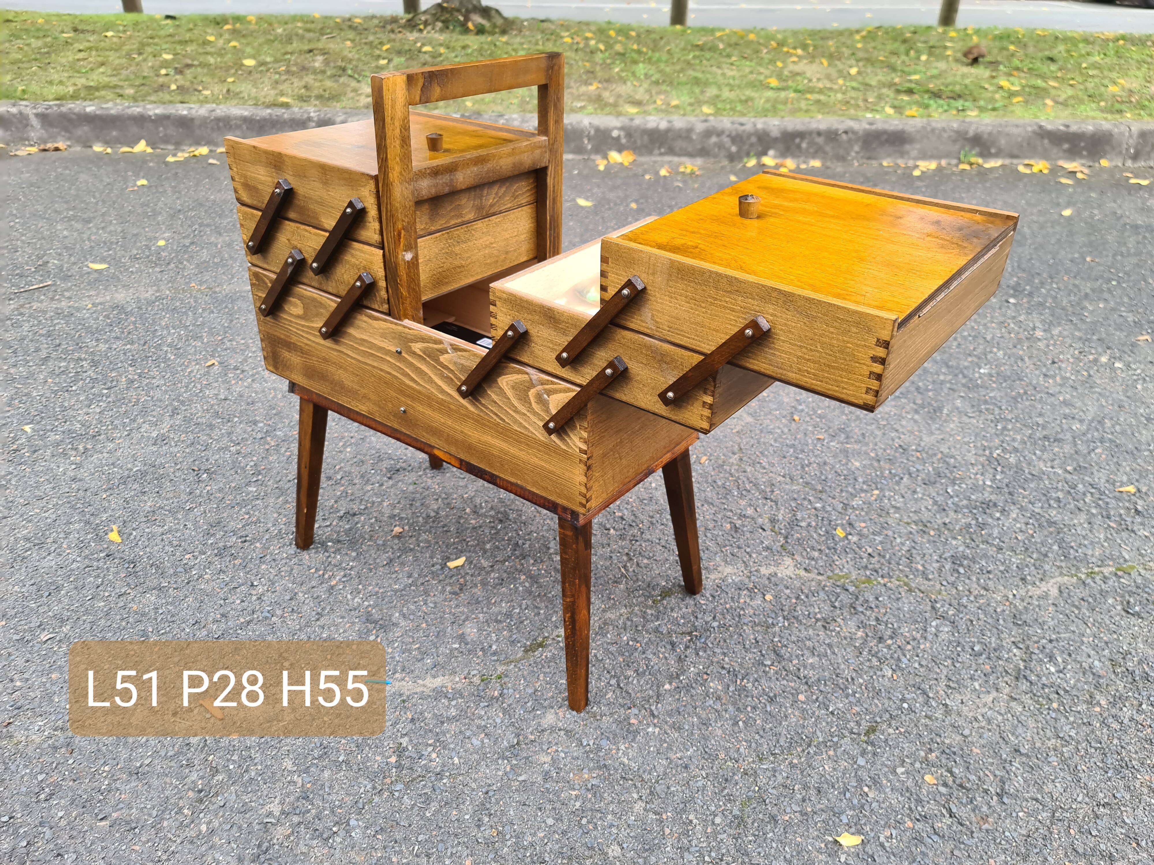 Vintage seamstress worker 1960 compass foot