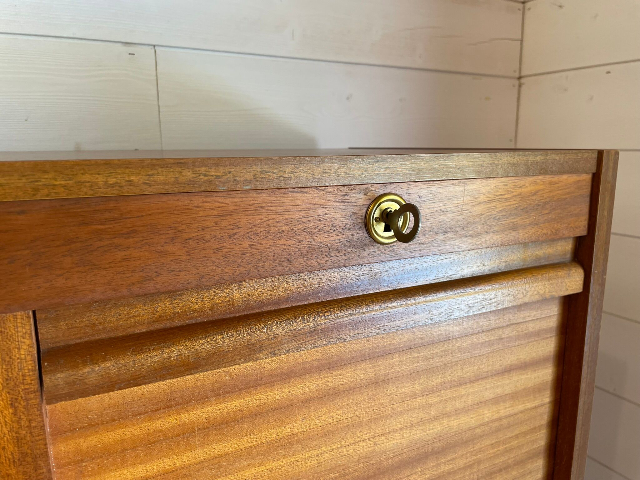 Meuble à Rideaux Vintage – Classeur / Rangement Scandinave Années 60