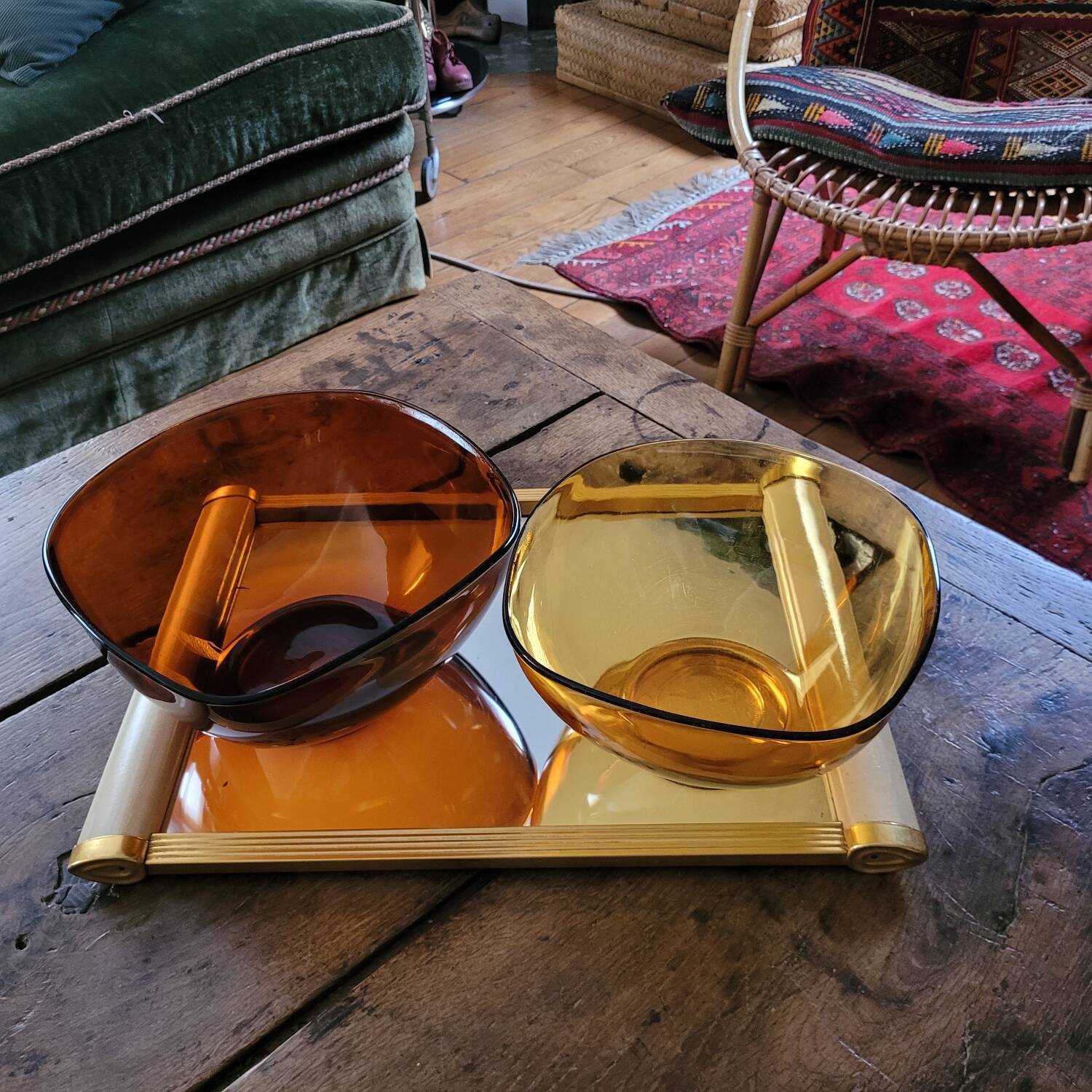 Pair of vintage amber and honey glass salad bowls – 1970s-80s