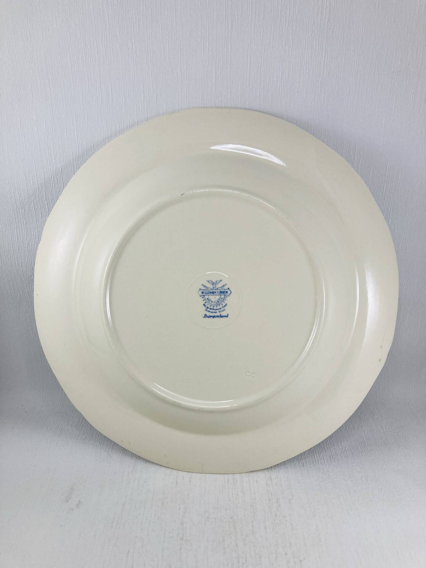 Large Deep Round Plate Villeroy and Boch Burgenland Model Blue