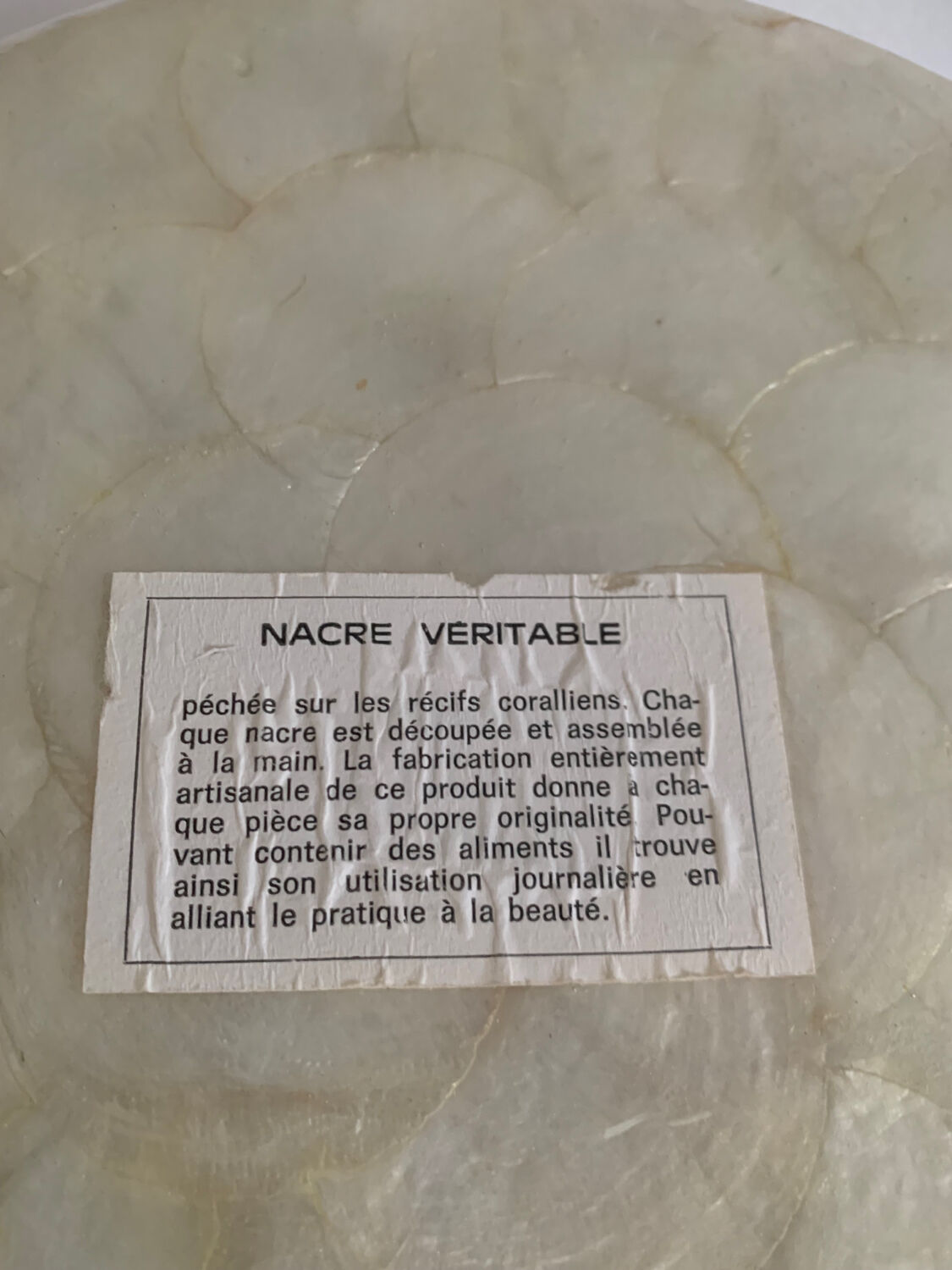 Mother-of-pearl dish