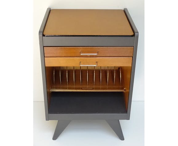 Vinyls door drawer furniture