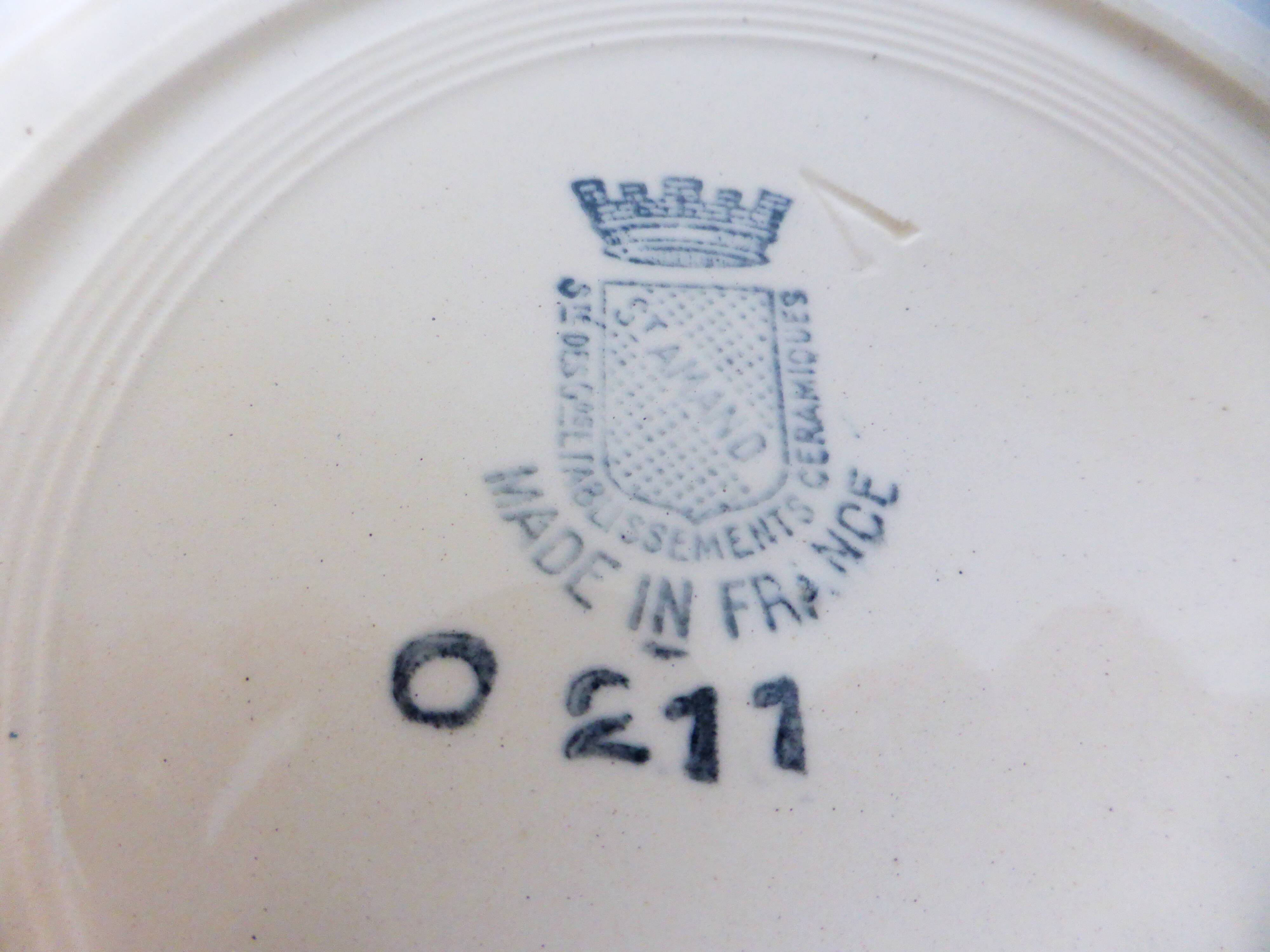 2 vintage deep plates from the St Amand factory 2103159