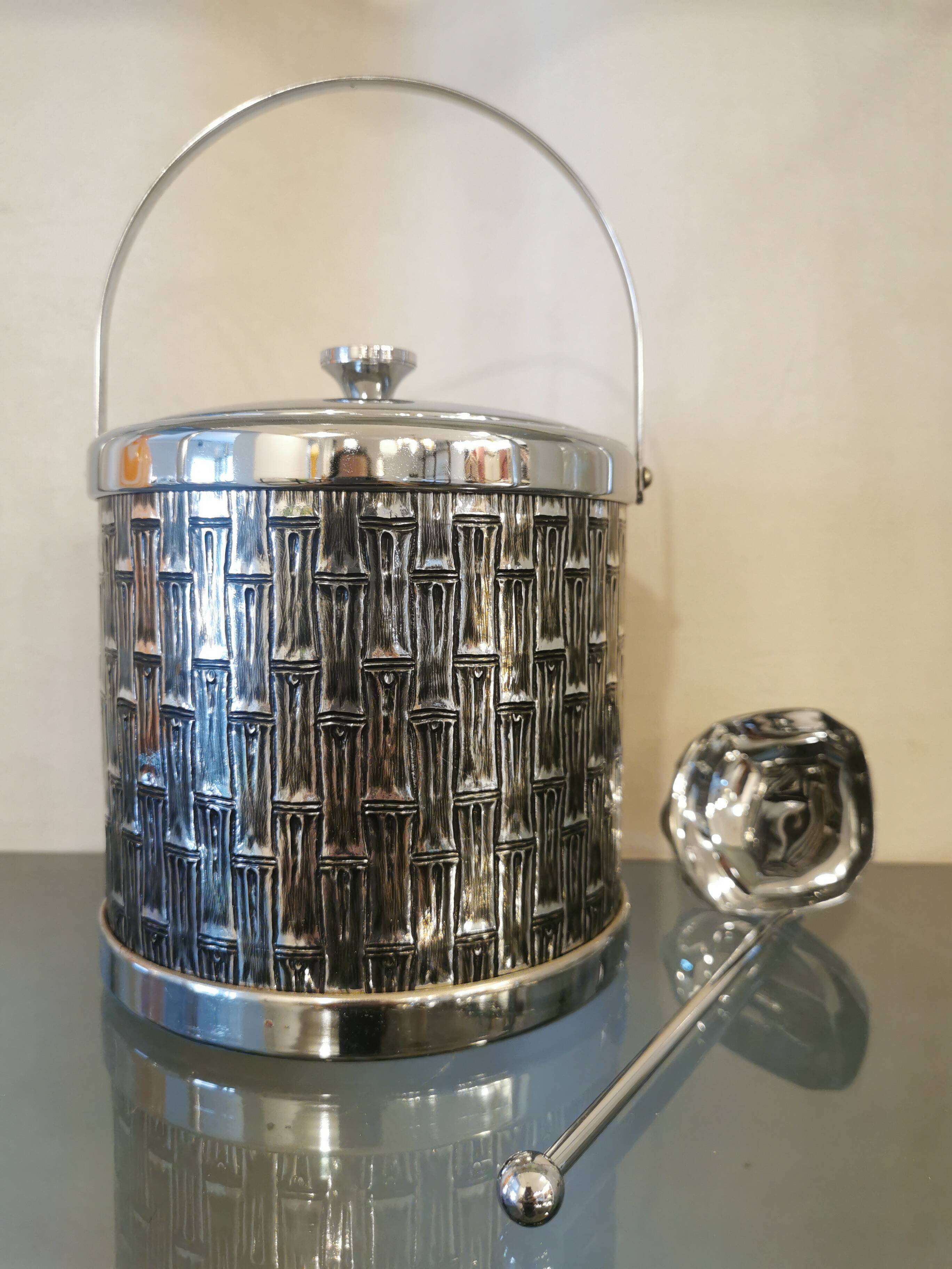 Vintage bamboo ice bucket 70s
