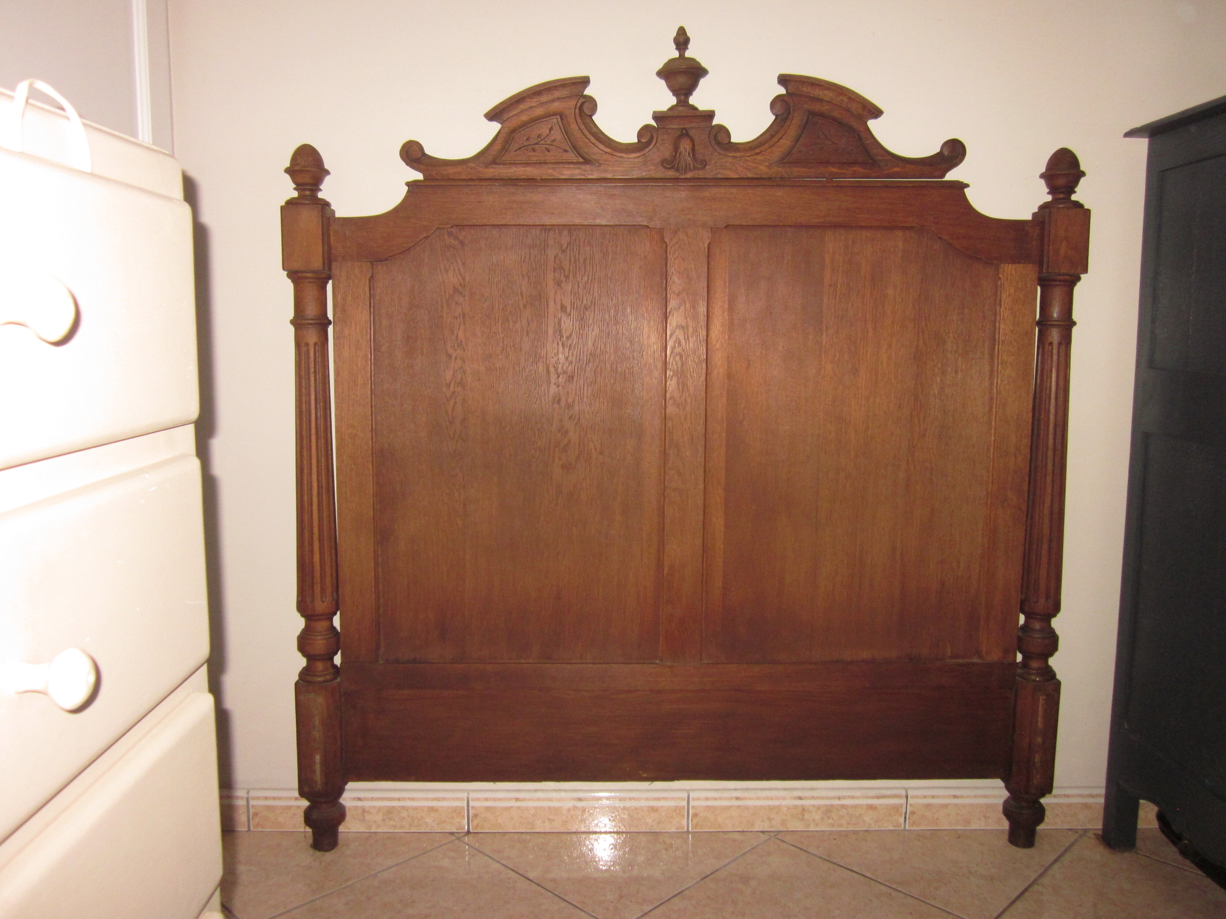 Headboard of the years 1920