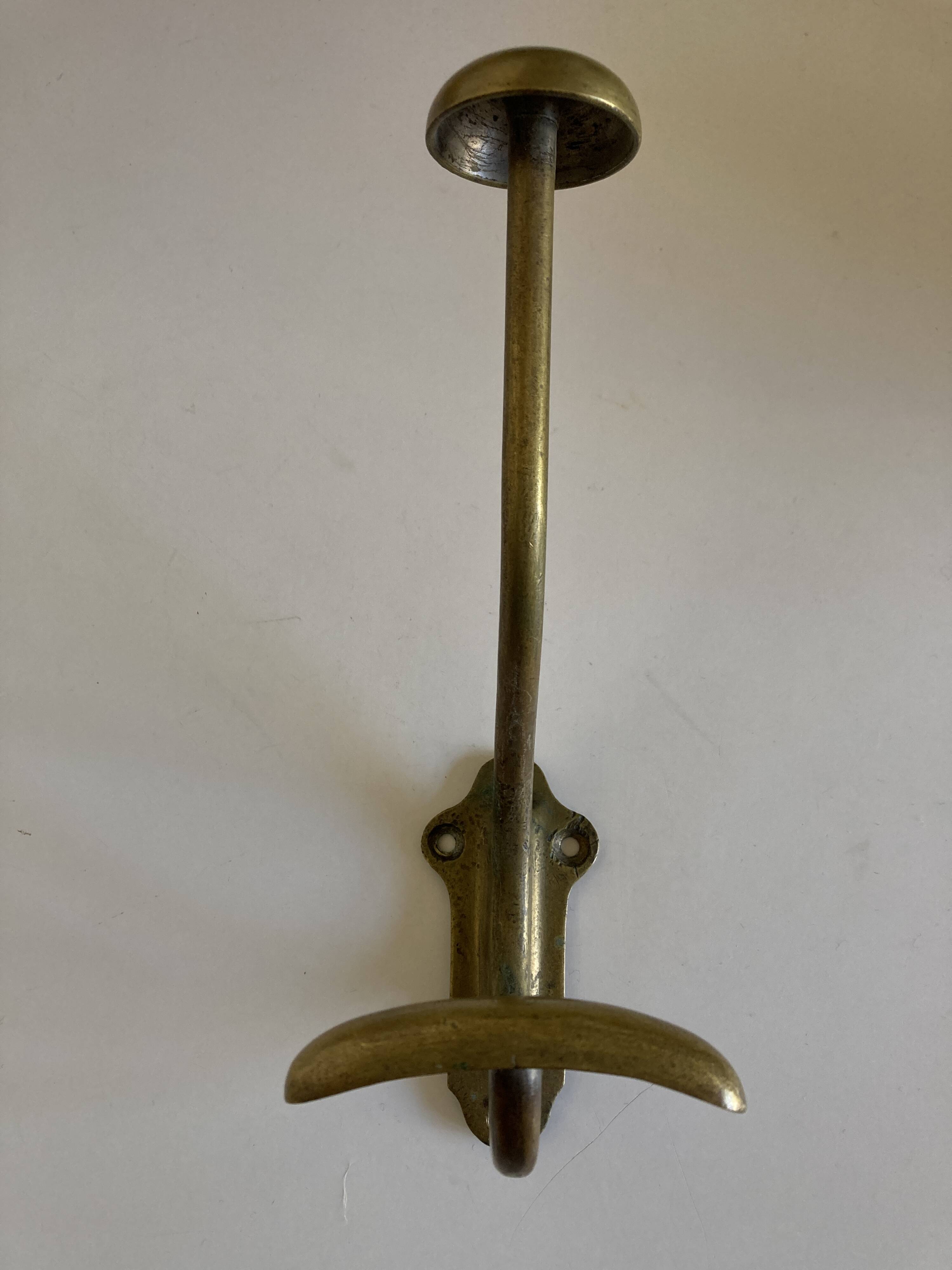 Country hook 1930 in patinated gilded brass