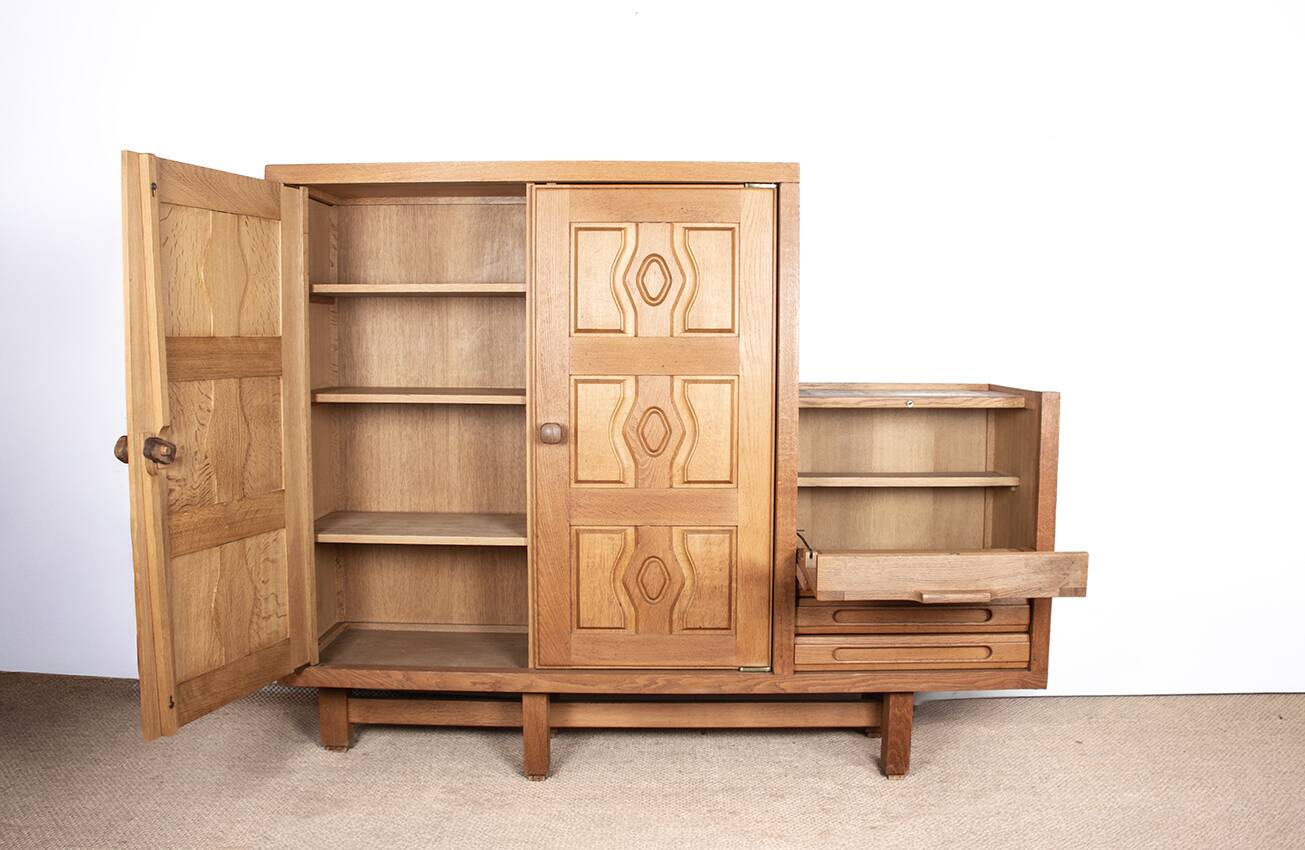 Solid oak buffet and faience, Guillerme and Chambron for your home,