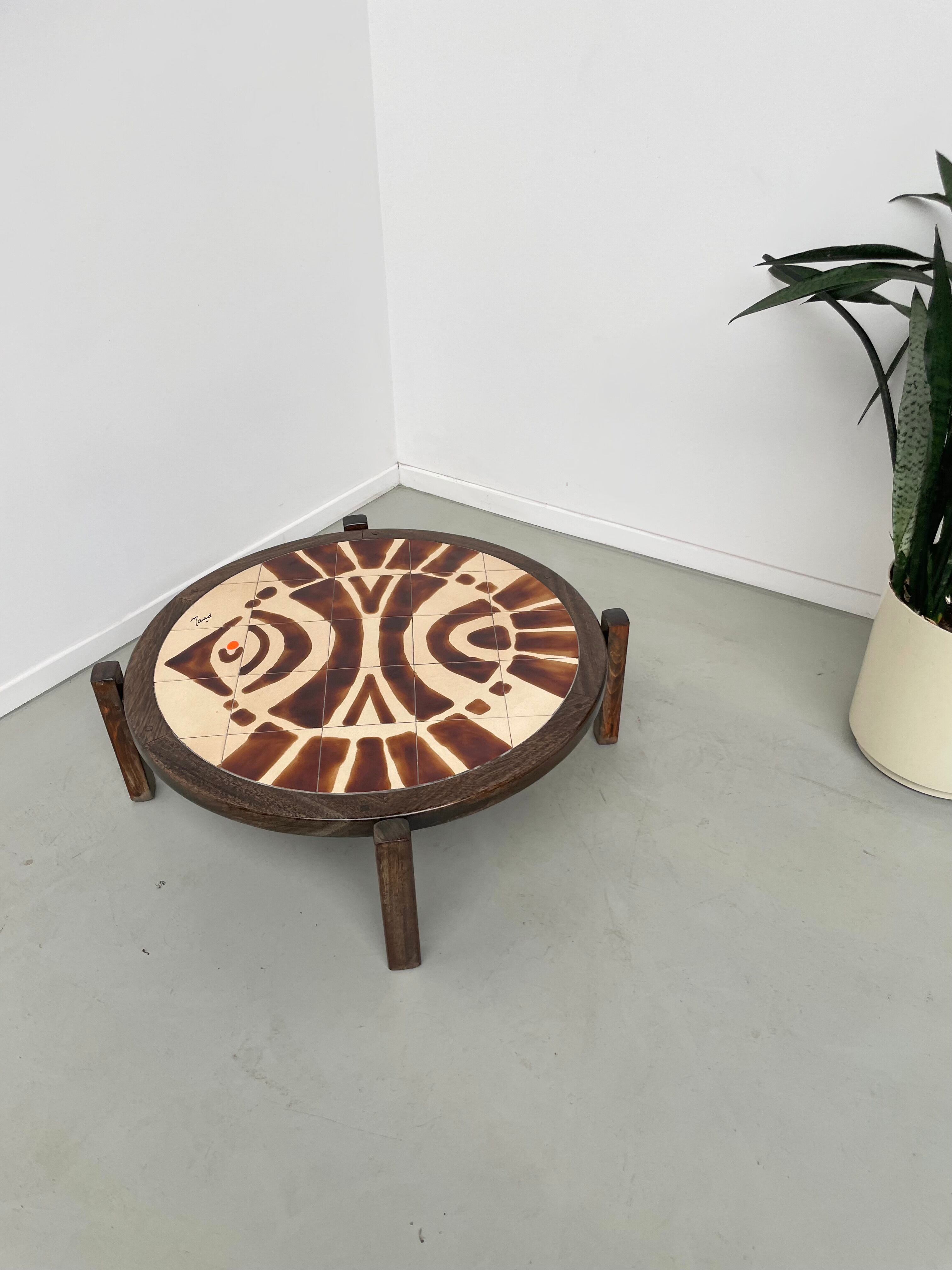 Ceramic coffee table "fish" Maud