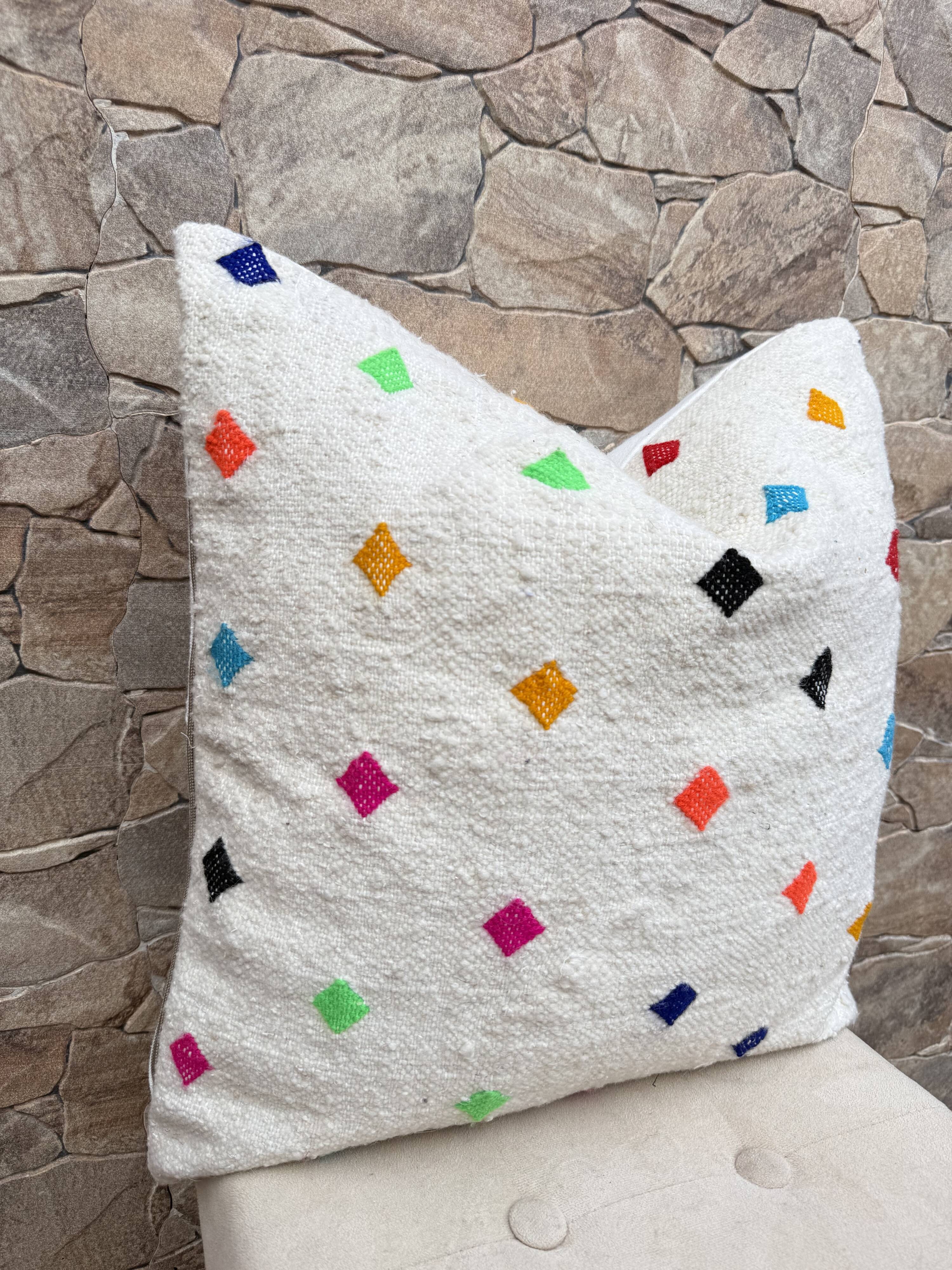 Handmade Berber wool Kilim cushion: Moroccan floor cushion