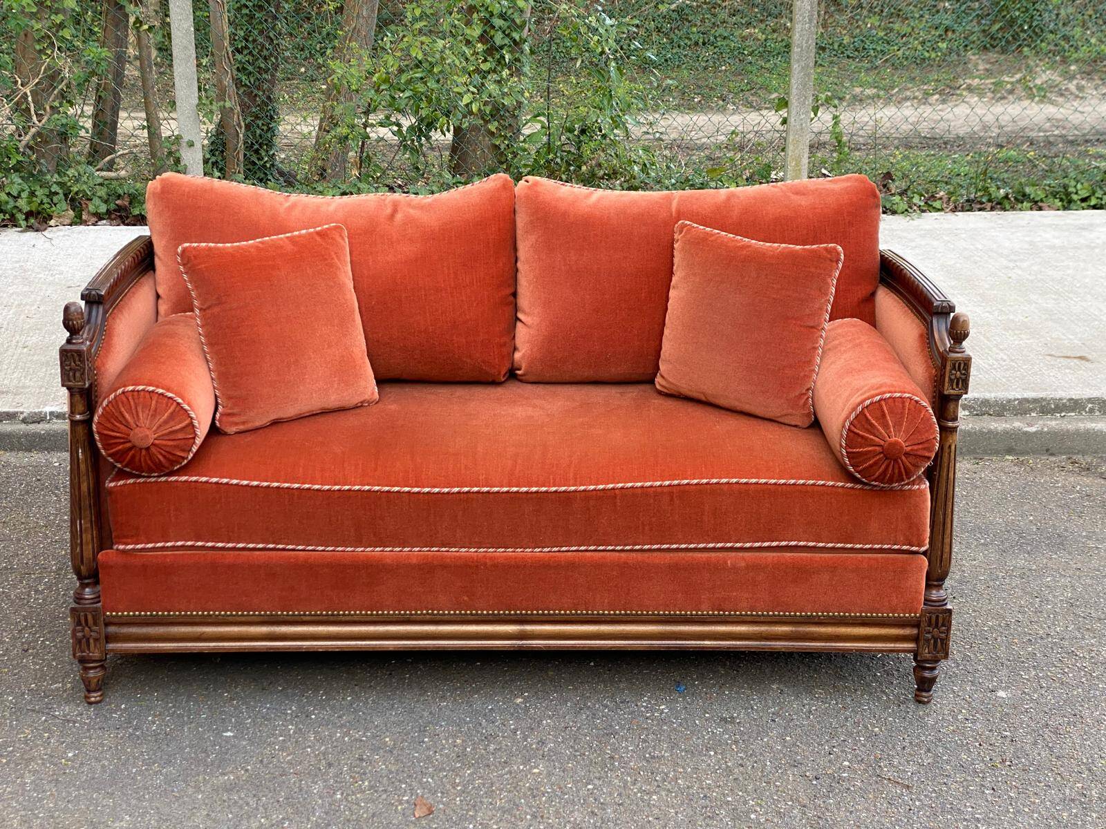 Convertible sofa bed Louis XVI daybed velvet