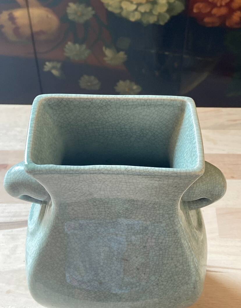 Chinese celadon cracked earthenware vase – Art Deco inspiration – 23