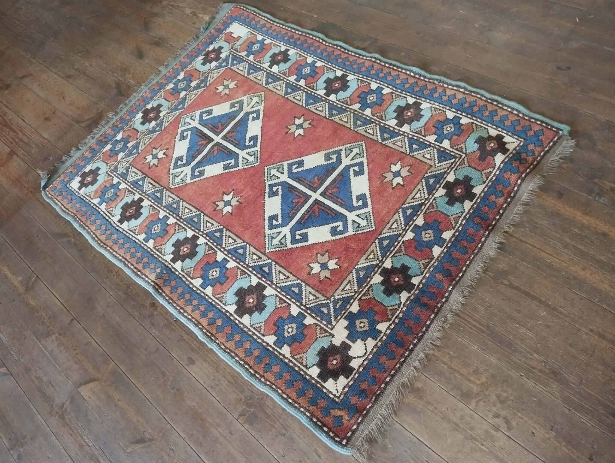 Handmade Anatolian carpet Kars 136x100cm