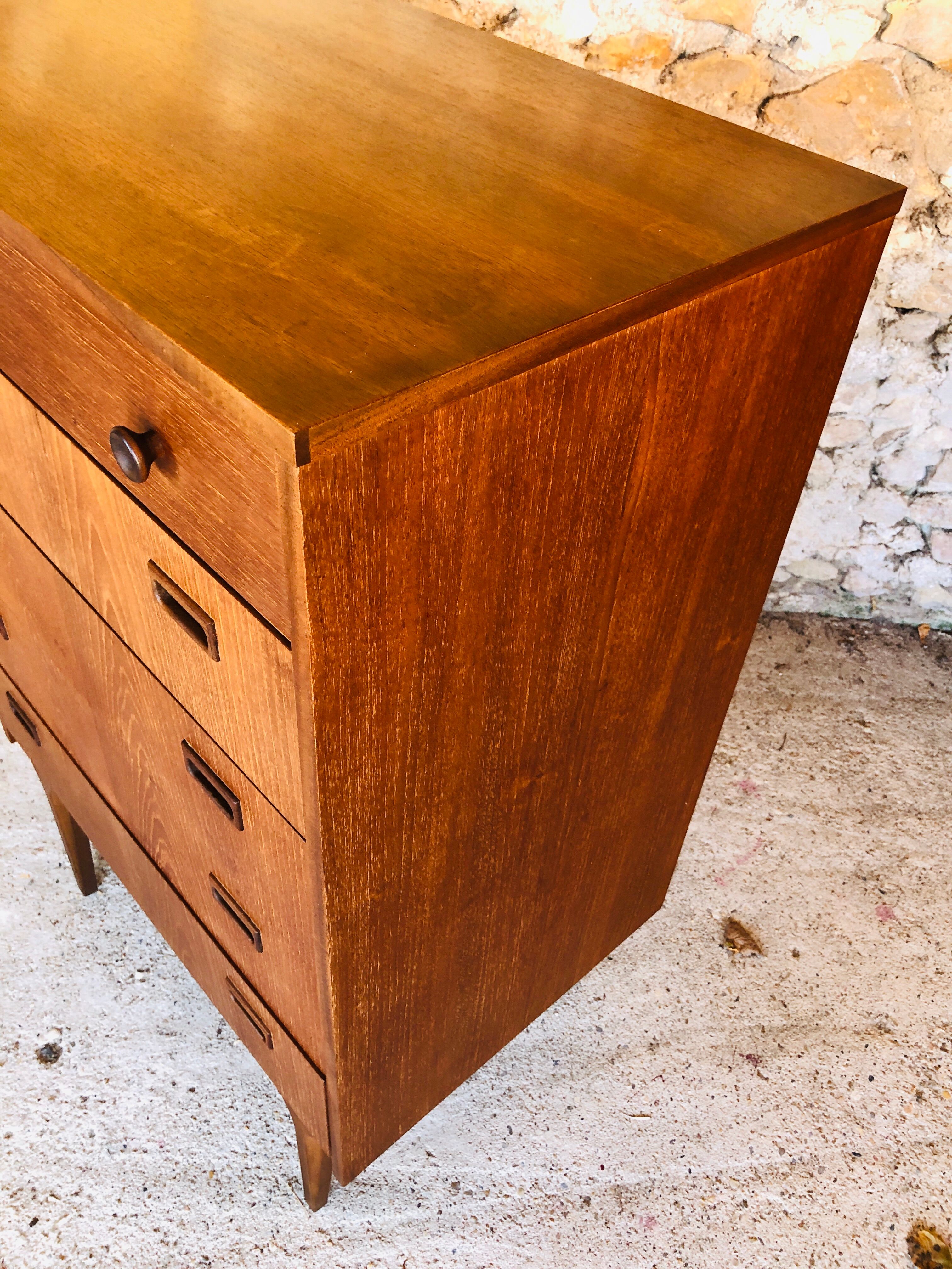 5-drawer teak dresser by Nathan, 60s