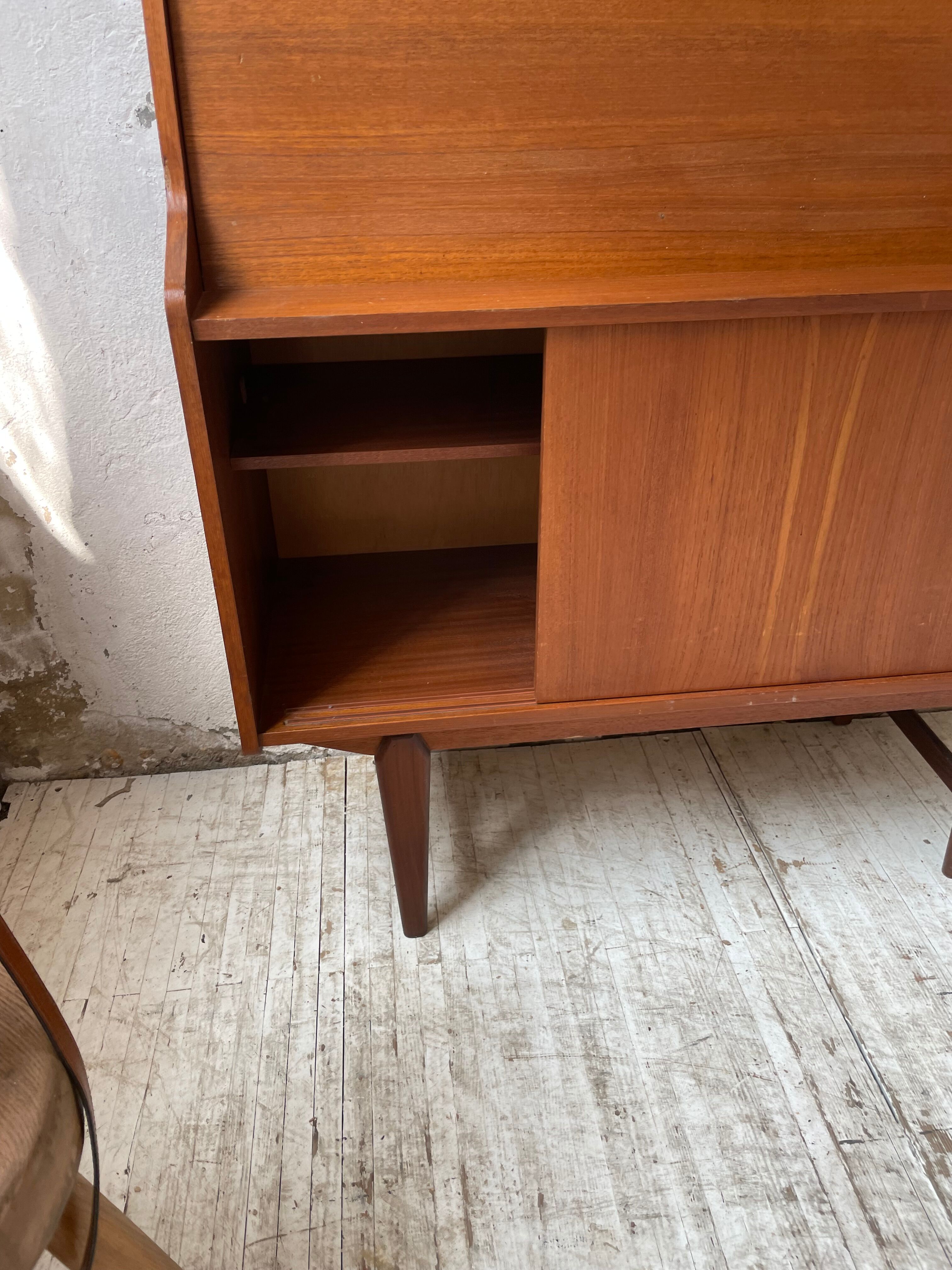 Secretary Samcom teck 1960