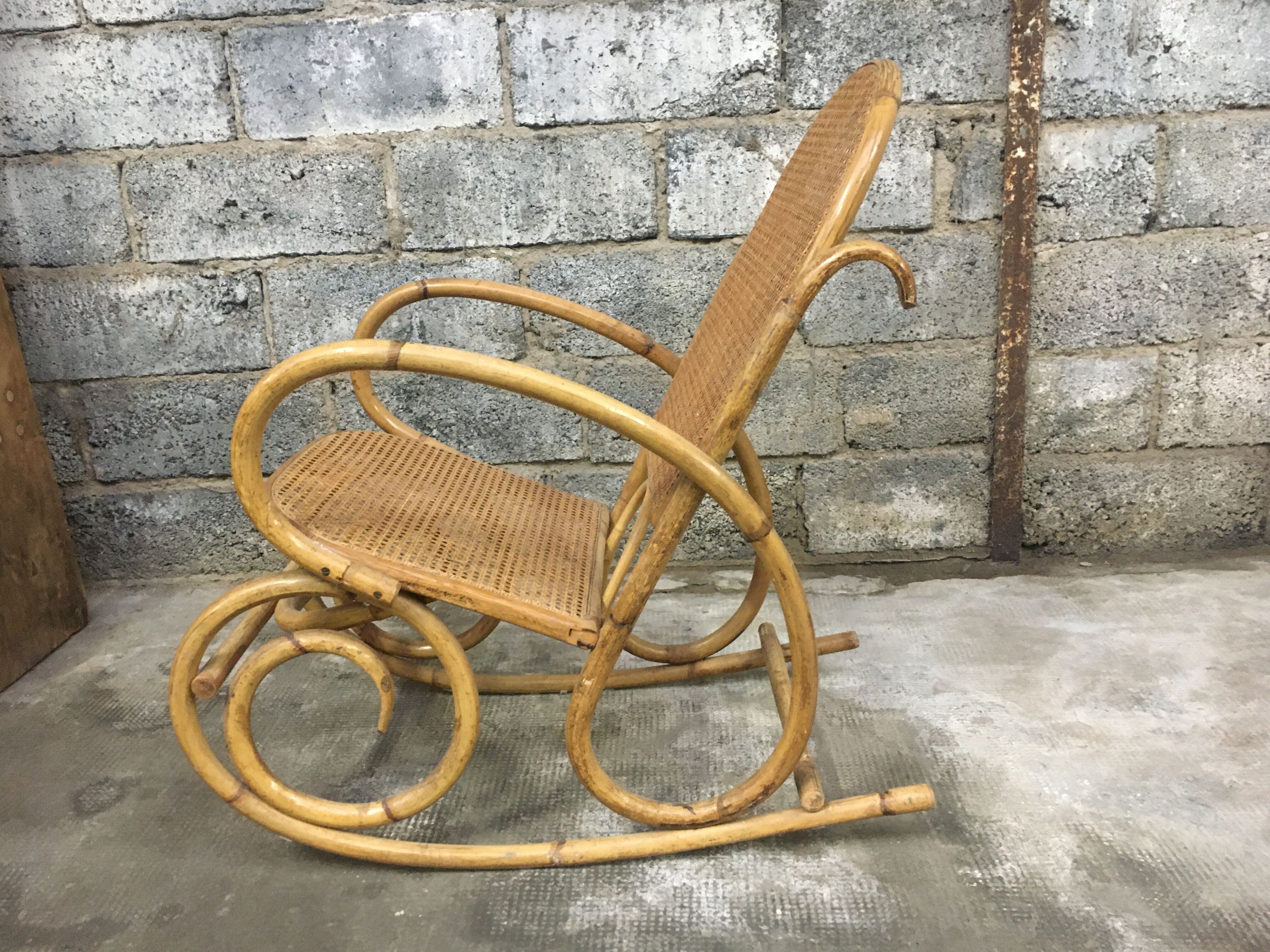 Rocking-chair in bamboo rattan and vintage wicker 1950