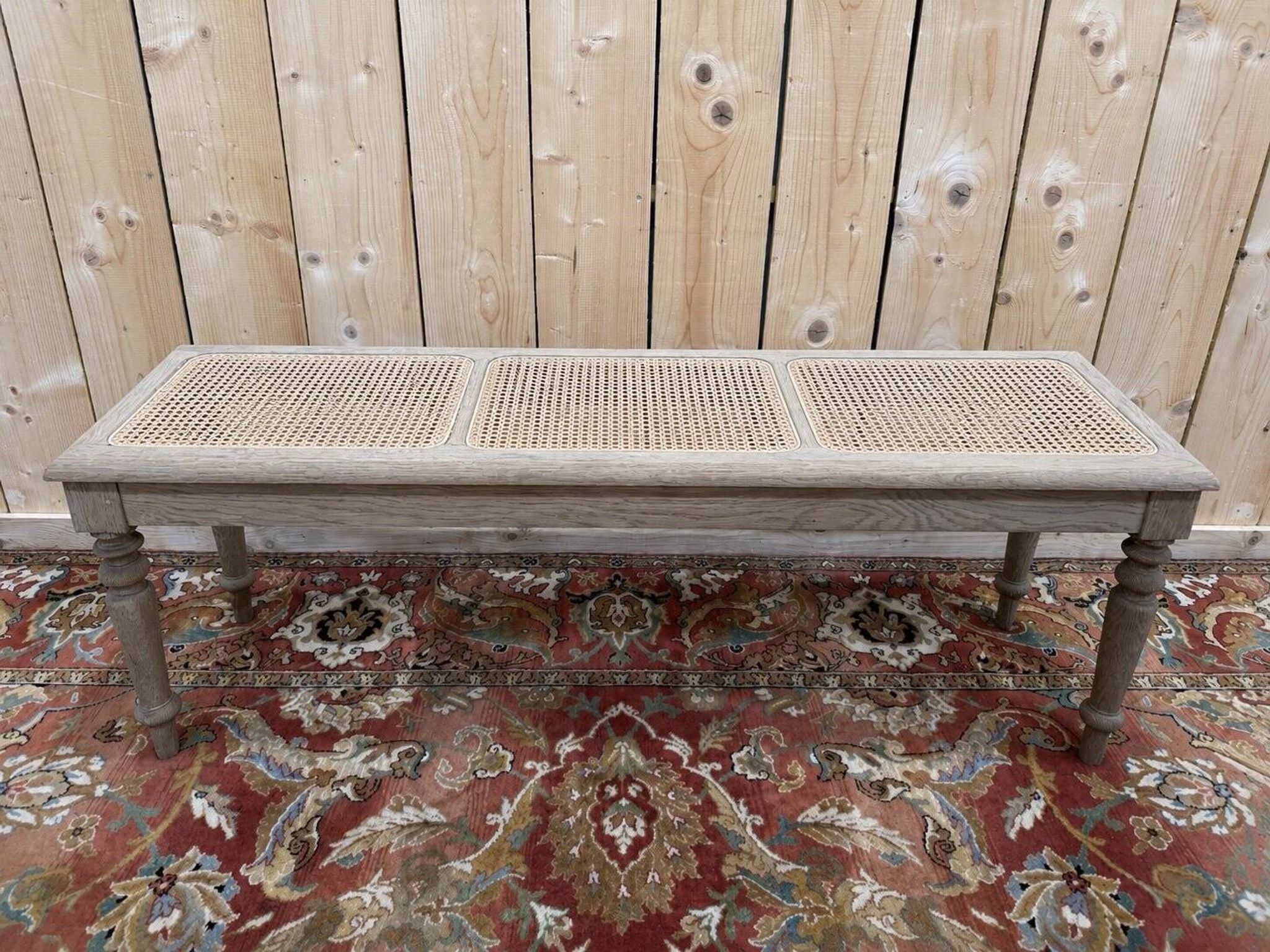 Banc d'office style Louis-Philippe en chêne massif et cannage
