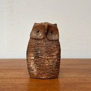 Owl sculpture in Italian pottery from the mid-century by Aldo Londi for Bitossi, 1960s.
