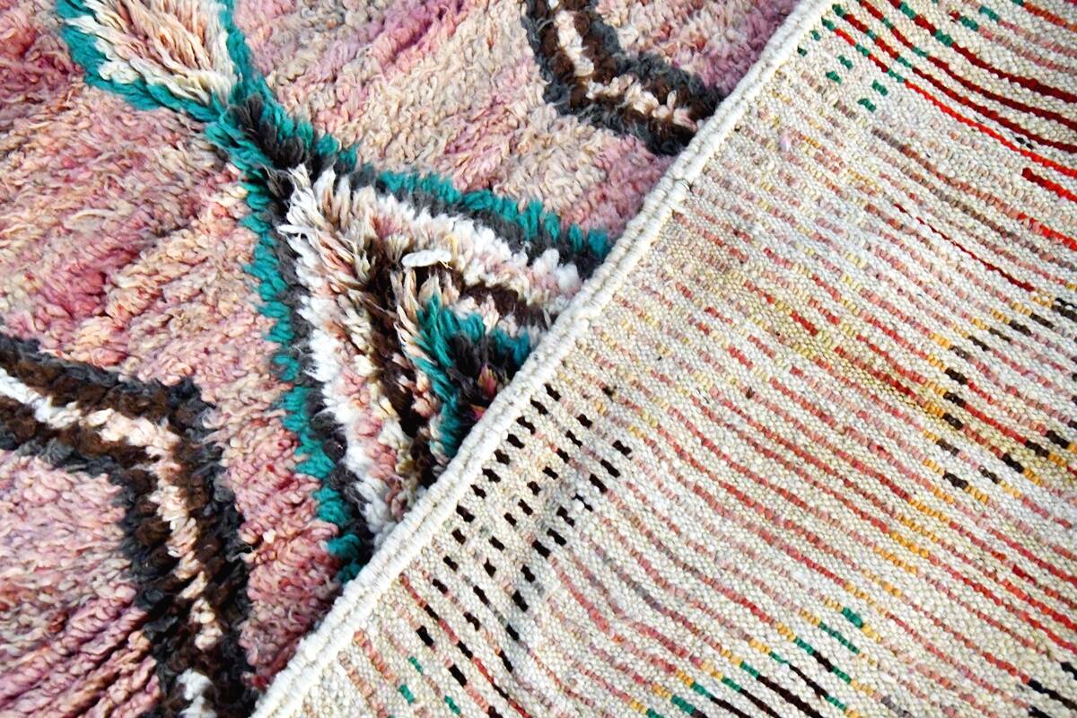 Boujaad Moroccan Berber rug 261 x 155 cm