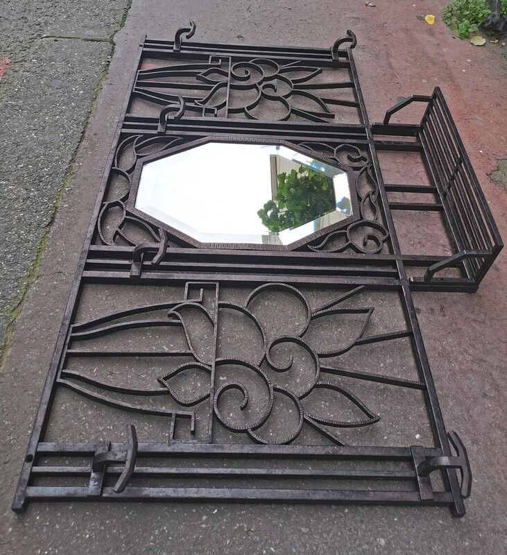 Art deco wall coats holder