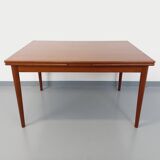 Vintage Scandinavian style dining table from the 50s and 60s in teak with extensions