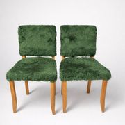 Pair of vintage wooden chairs with green fur effect upholstery – Year
