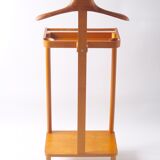 Wooden valet