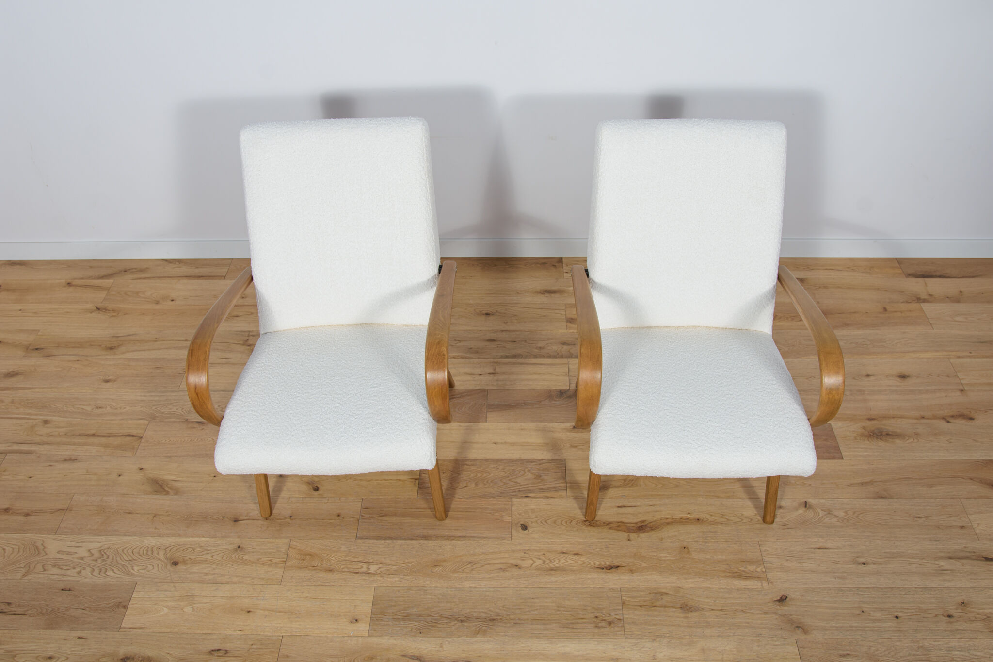 Model 53 Armchairs by Jaroslav Smidek for Ton, 1960s, Set of 2