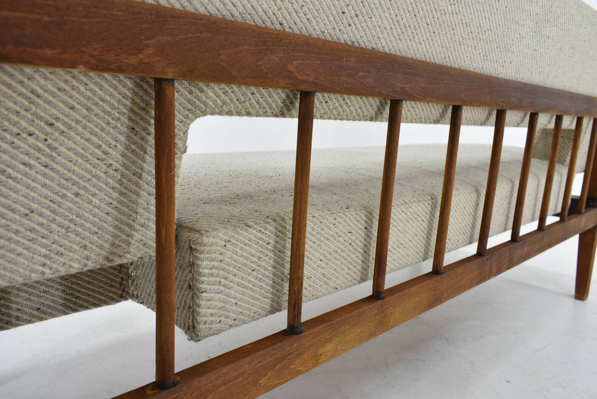 Mid-Century Sofa / Daybed Designed by Miroslav Navratil, 1960s