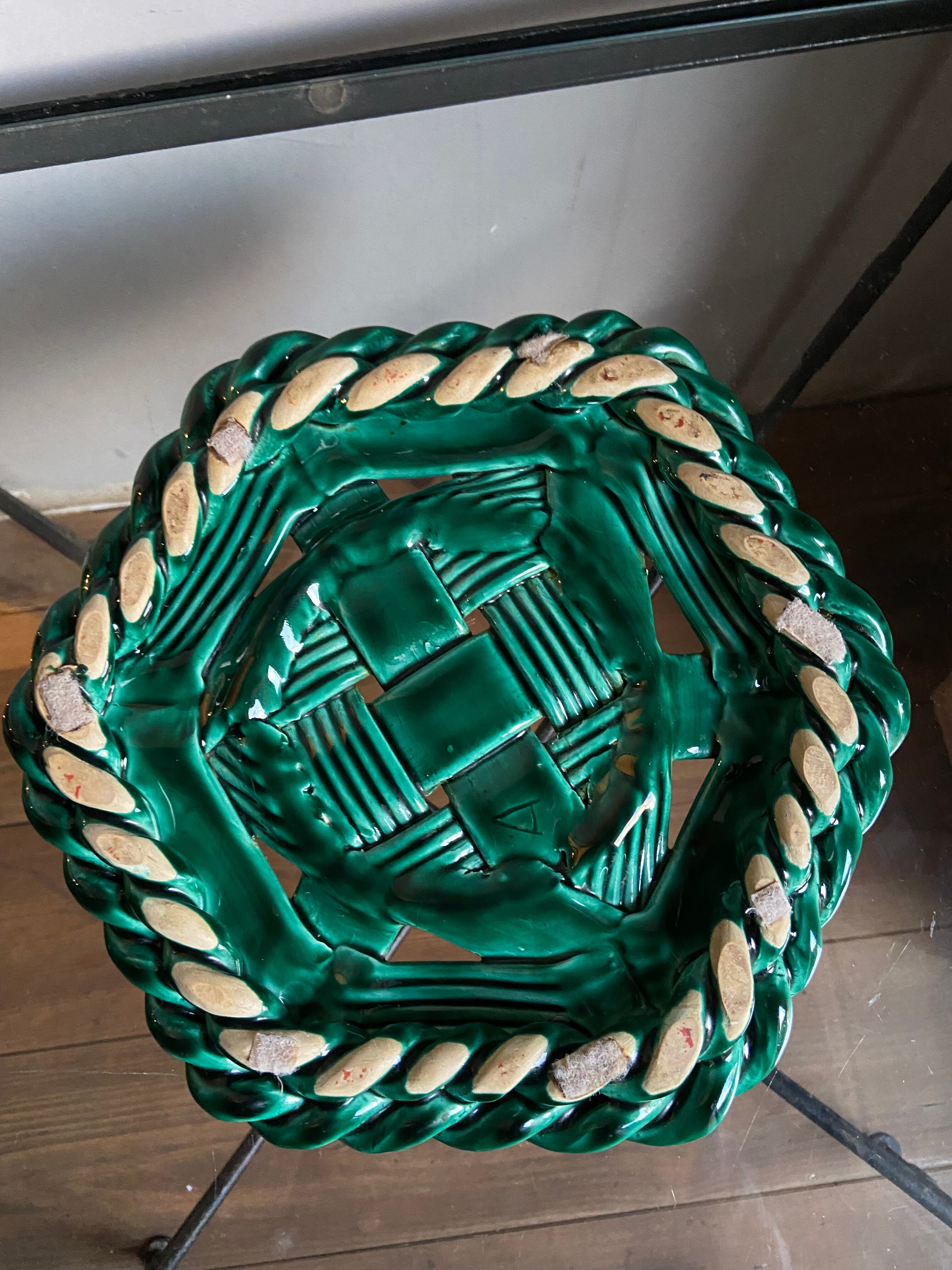 Vintage braided green ceramic trivia