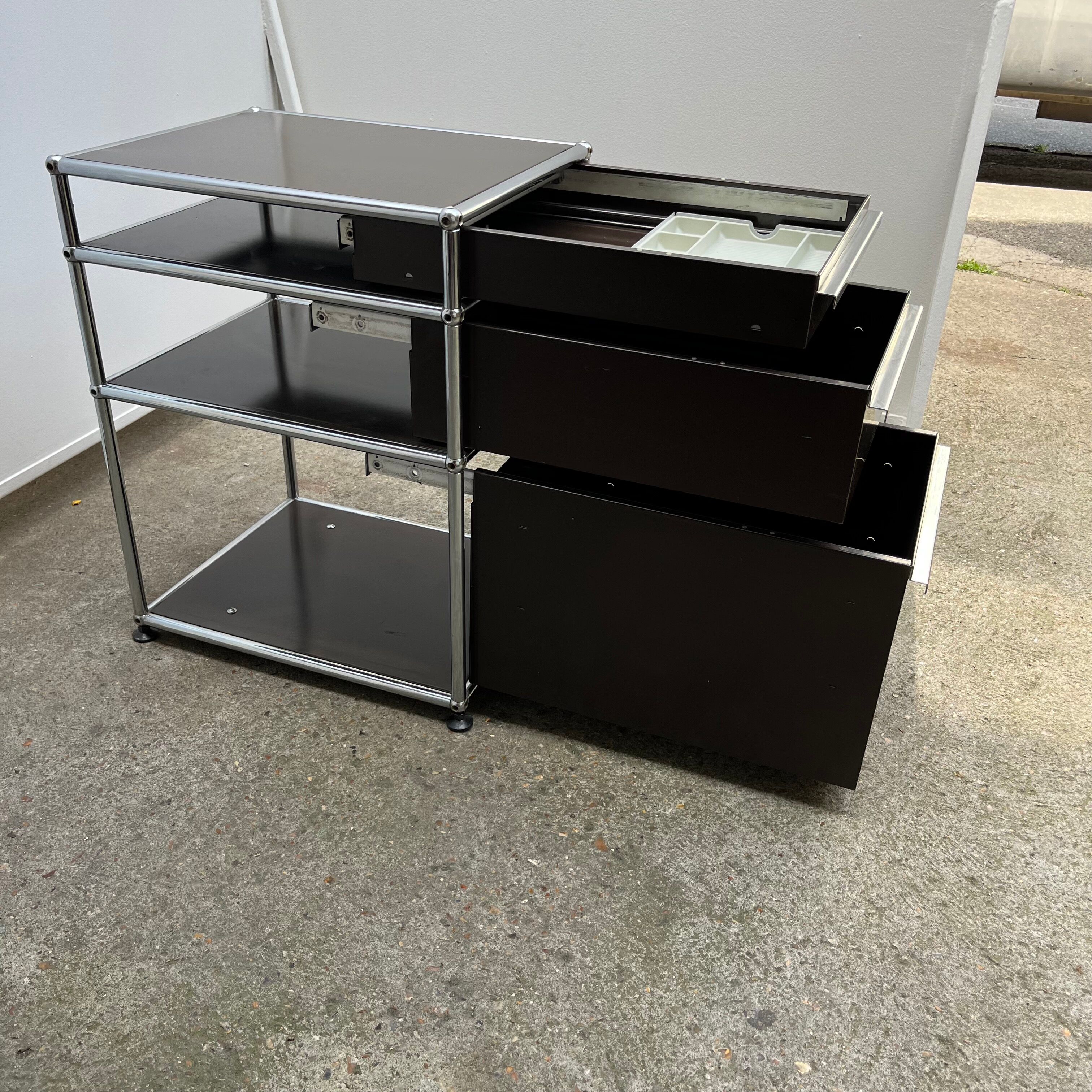 USM - office box - brown