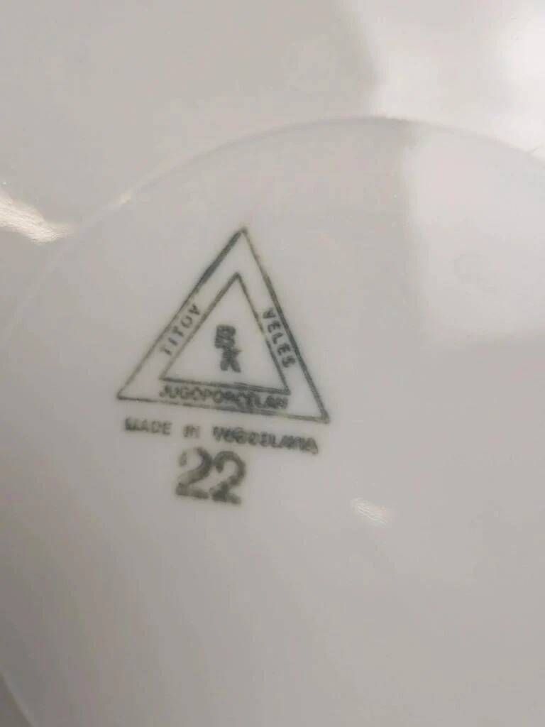Set of 3 vintage flat plates in Jugoporcelan porcelain – Yugoslavia