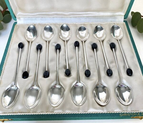 Christofle - 12 cuillères à expresso modèle Grain de café métal argenté