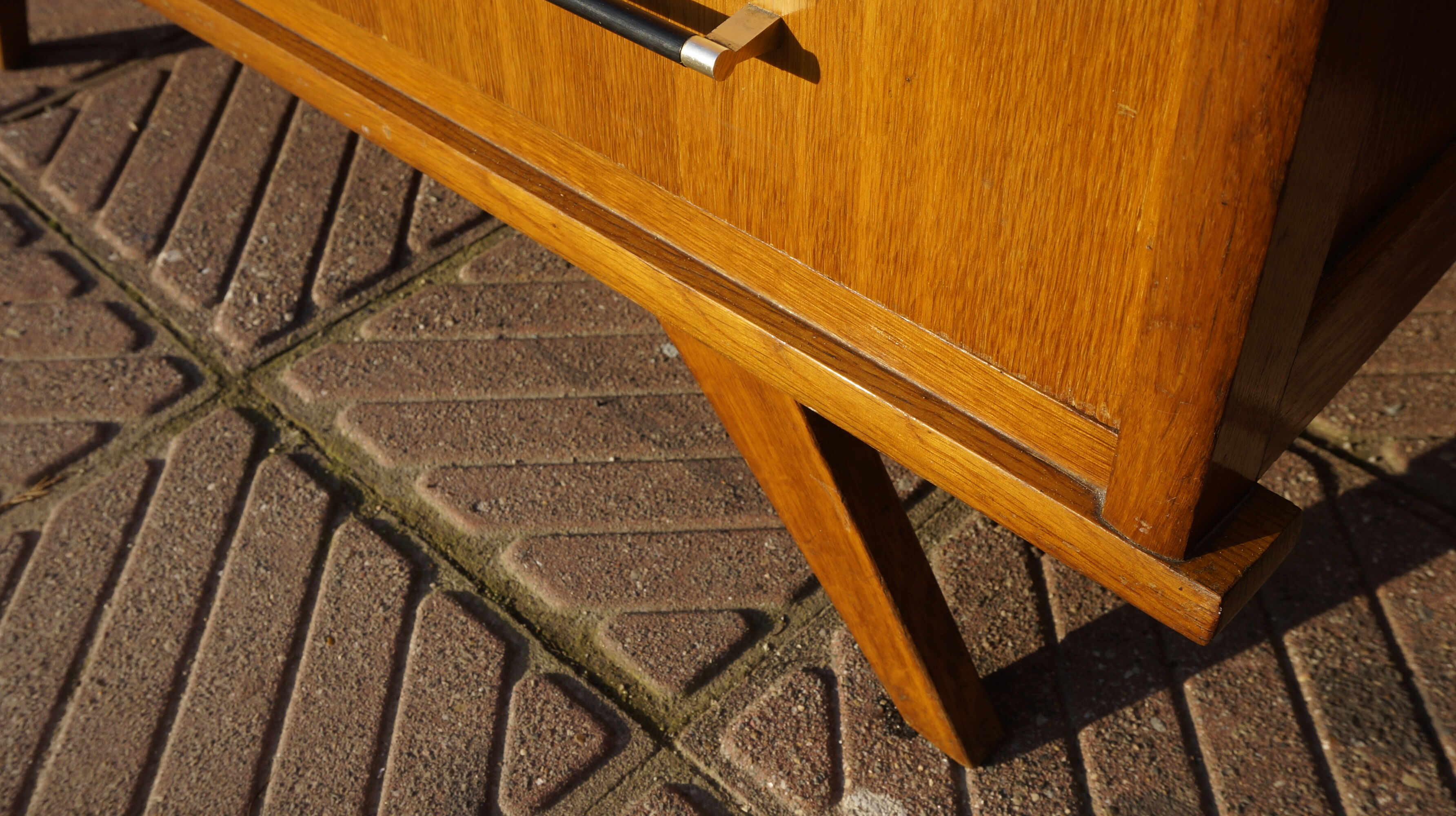 Vintage chest of drawers
