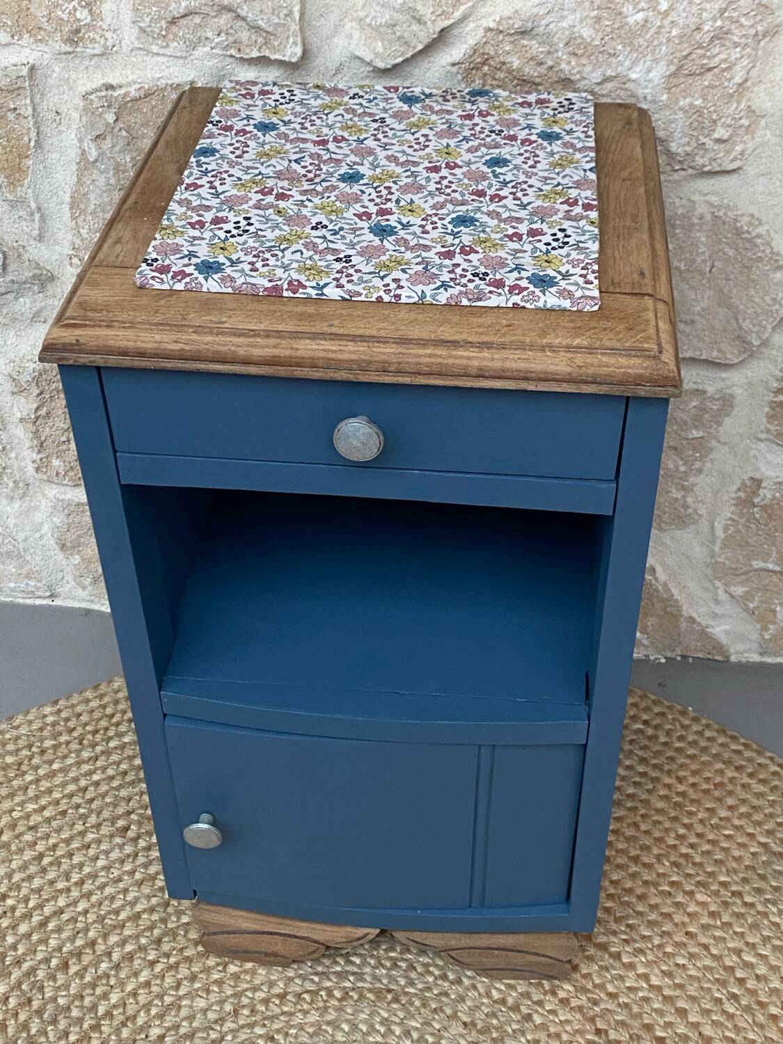 Table de chevet bleu denim