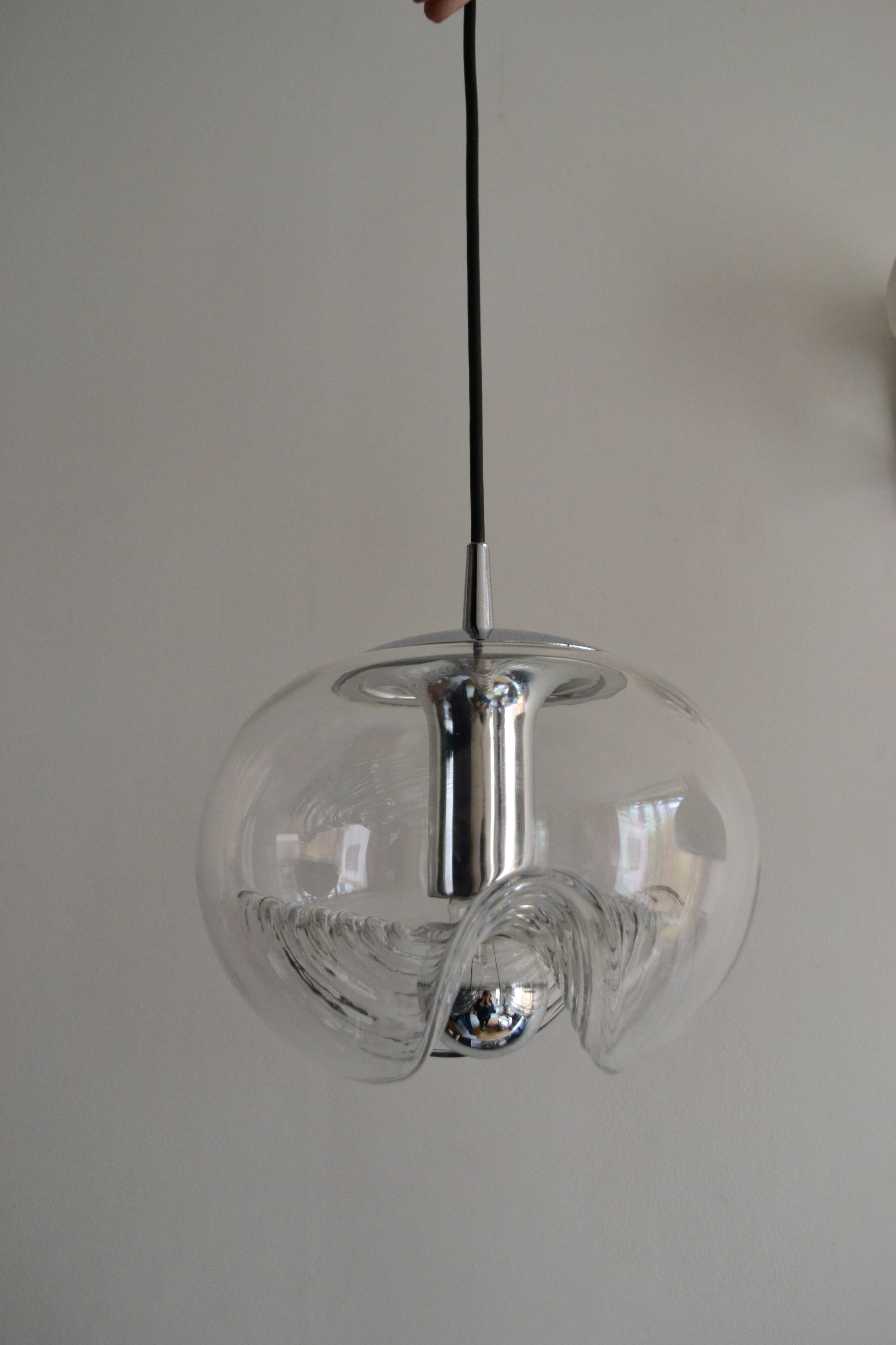 Peill & Putzler "wave" suspension, glass and chrome from the 60s/70s.