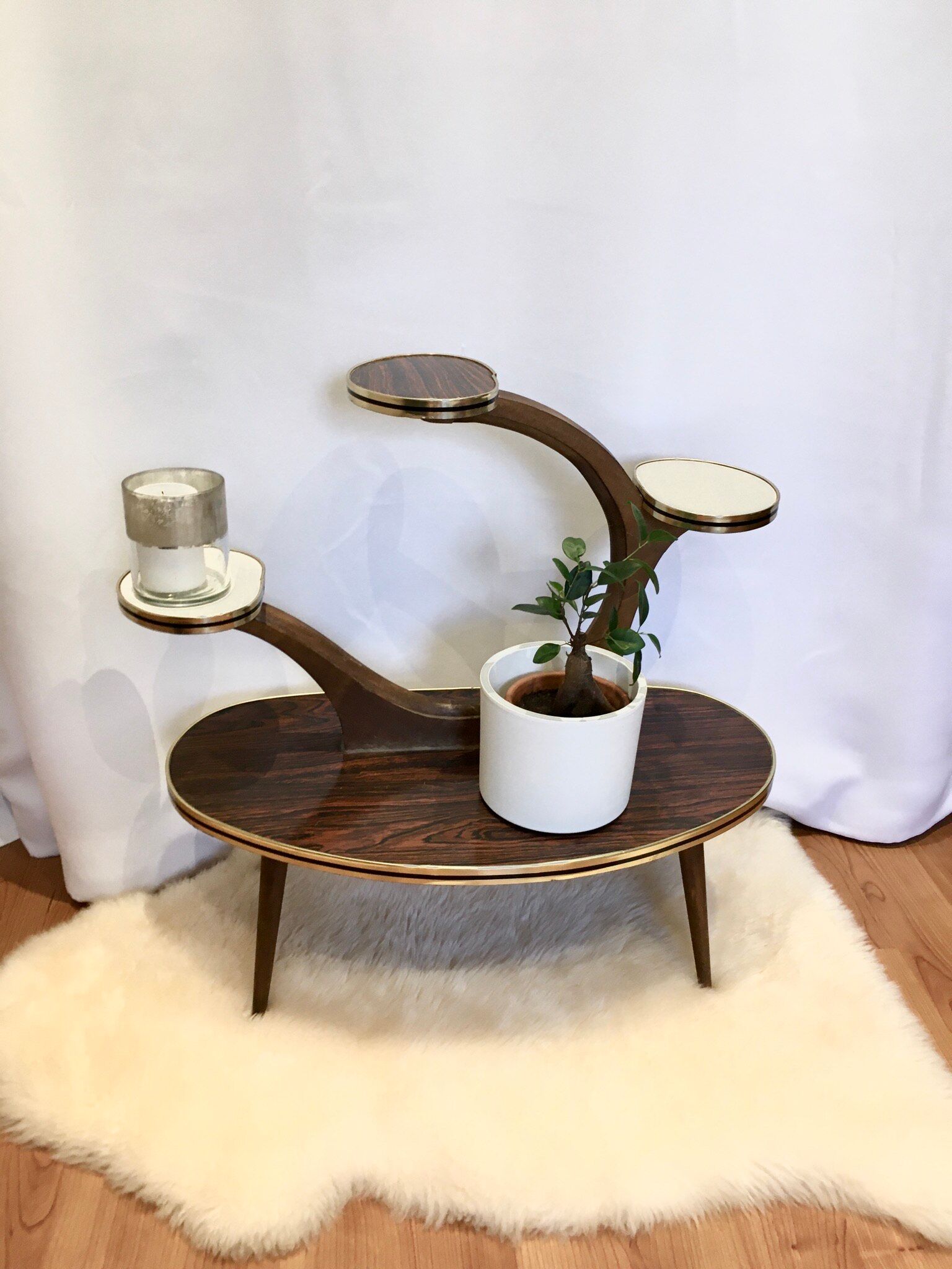 Vintage plant holder