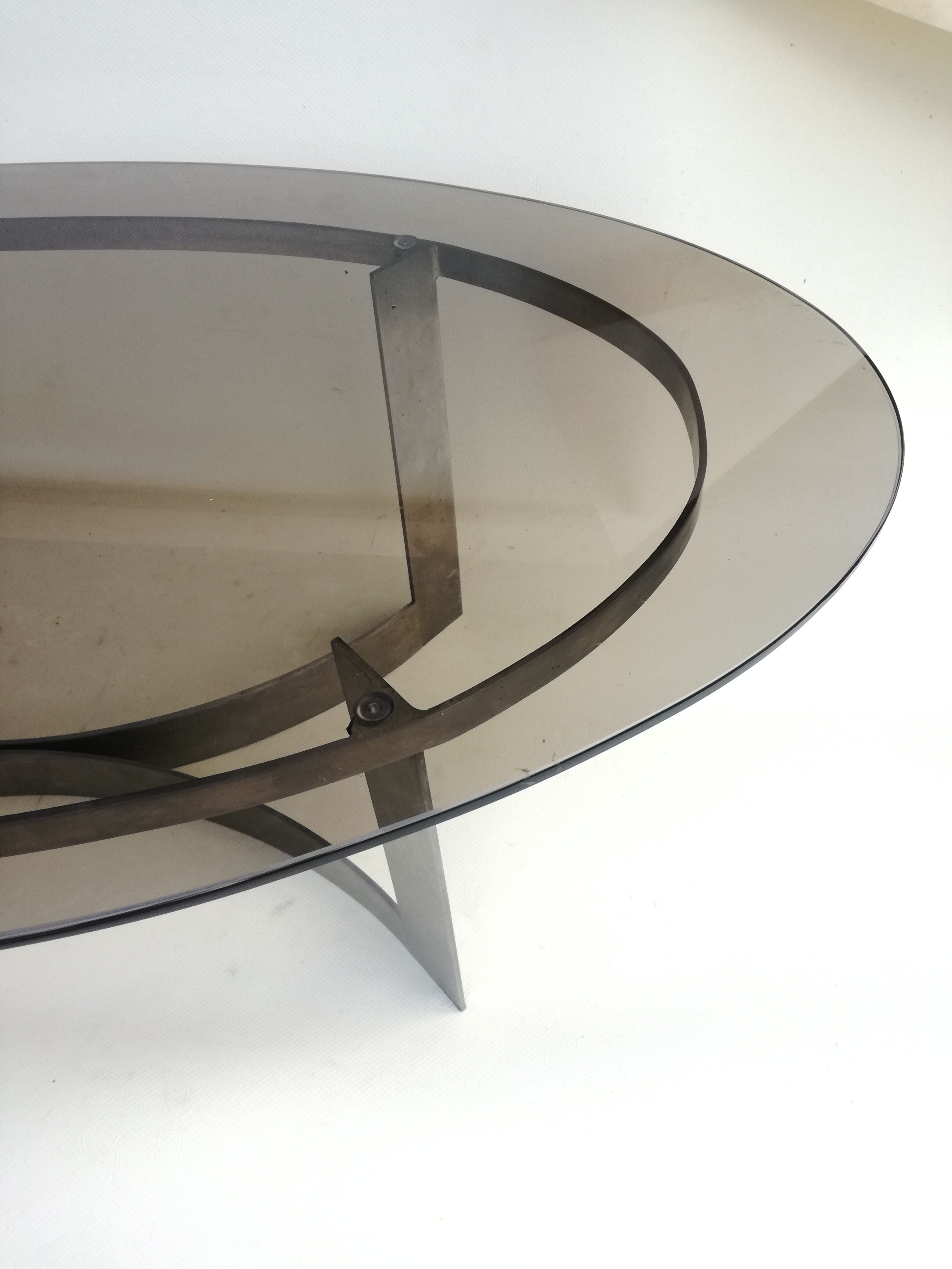 Egg-shaped coffee table 1970
