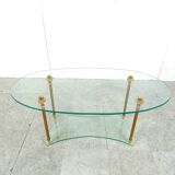 Table basse néoclassique en laiton et verre, années 1970
