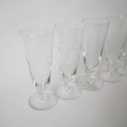 Set of 6 champagne flutes engraved 1960