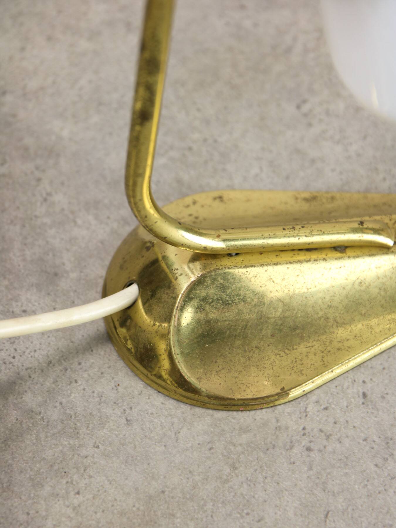 Mid-Century Italian Brass and Opaline Table Lamp