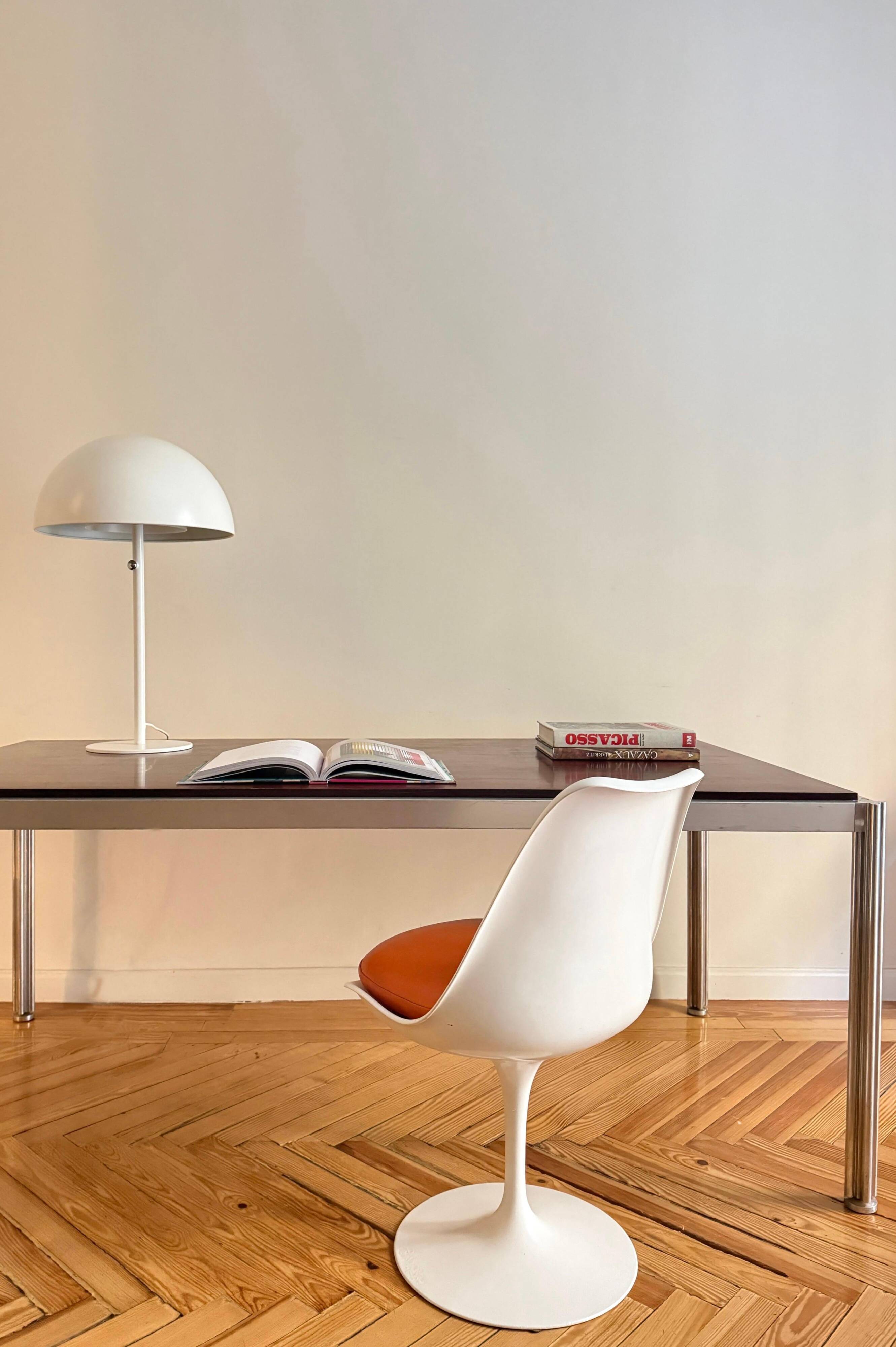 Table «Shamrock» by George Ciancimino