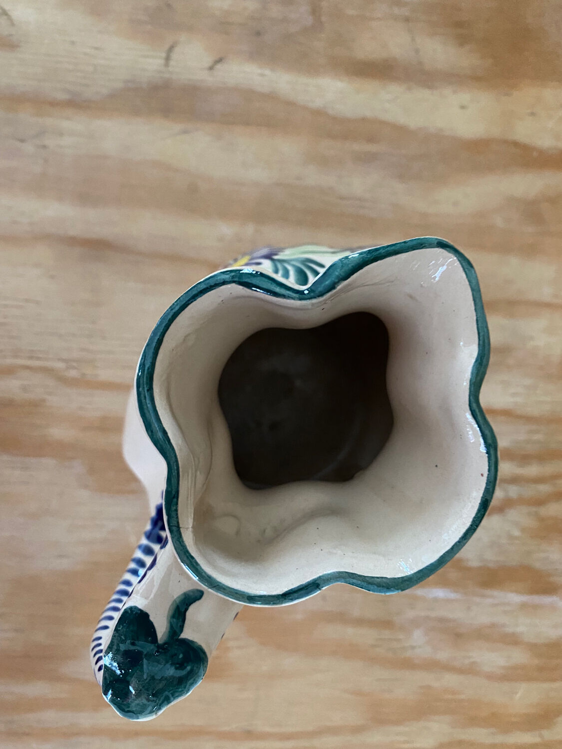 Vintage pitcher Saint Clement