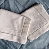 Linen & cotton sheet and pillowcases Beautiful hand-embroidered set