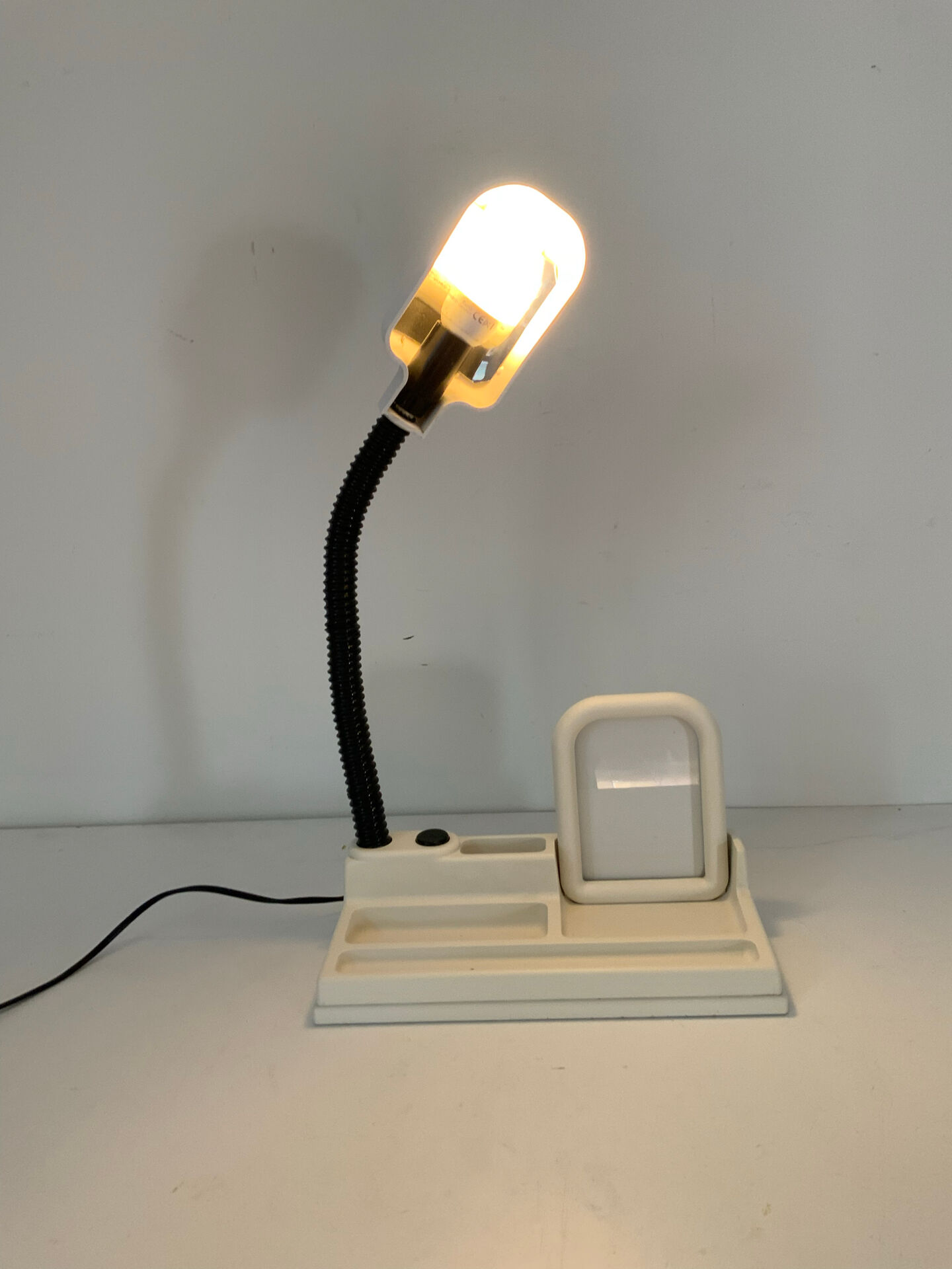 Desk lamp 80