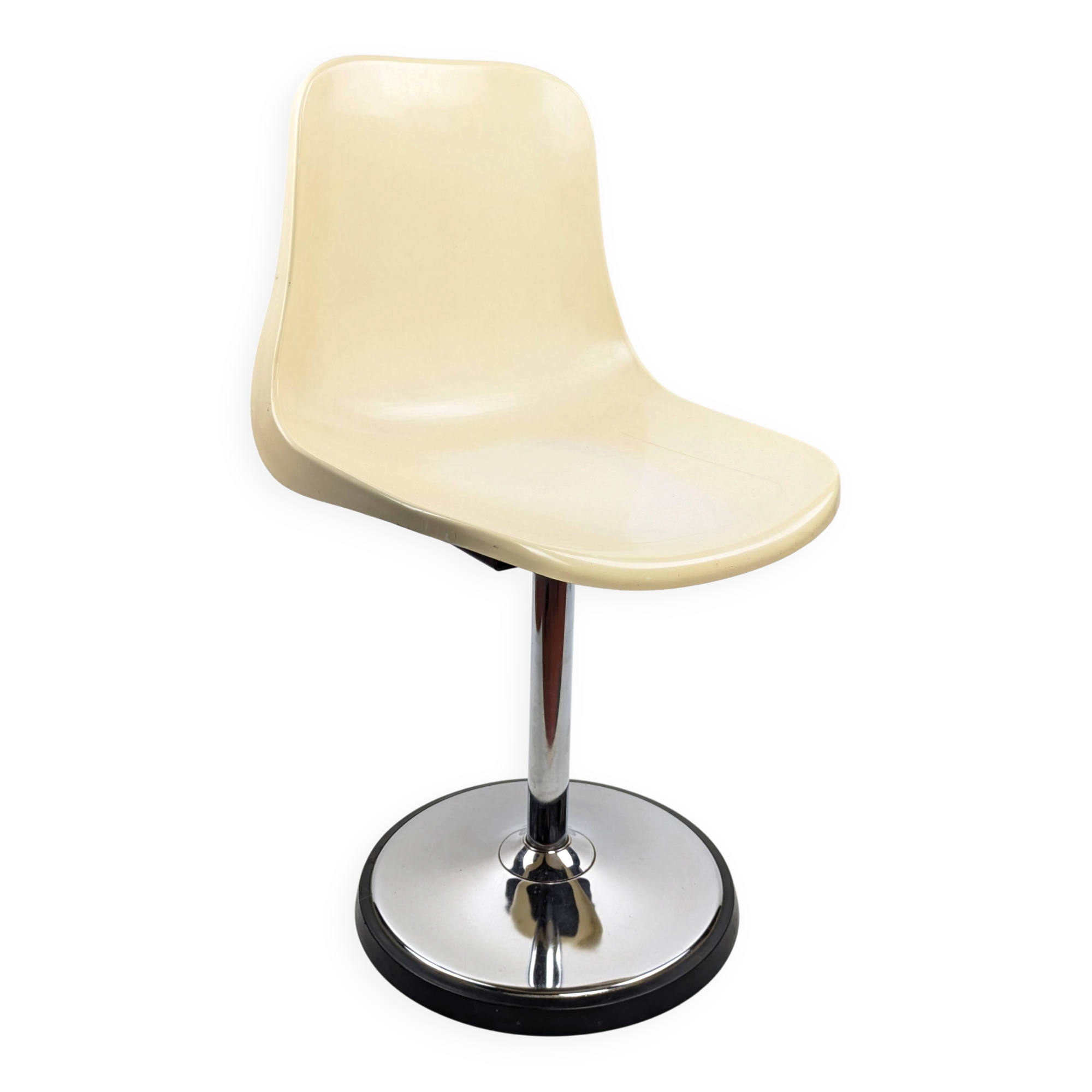 Chaise coque Cojer par Étienne Fermigier 1970