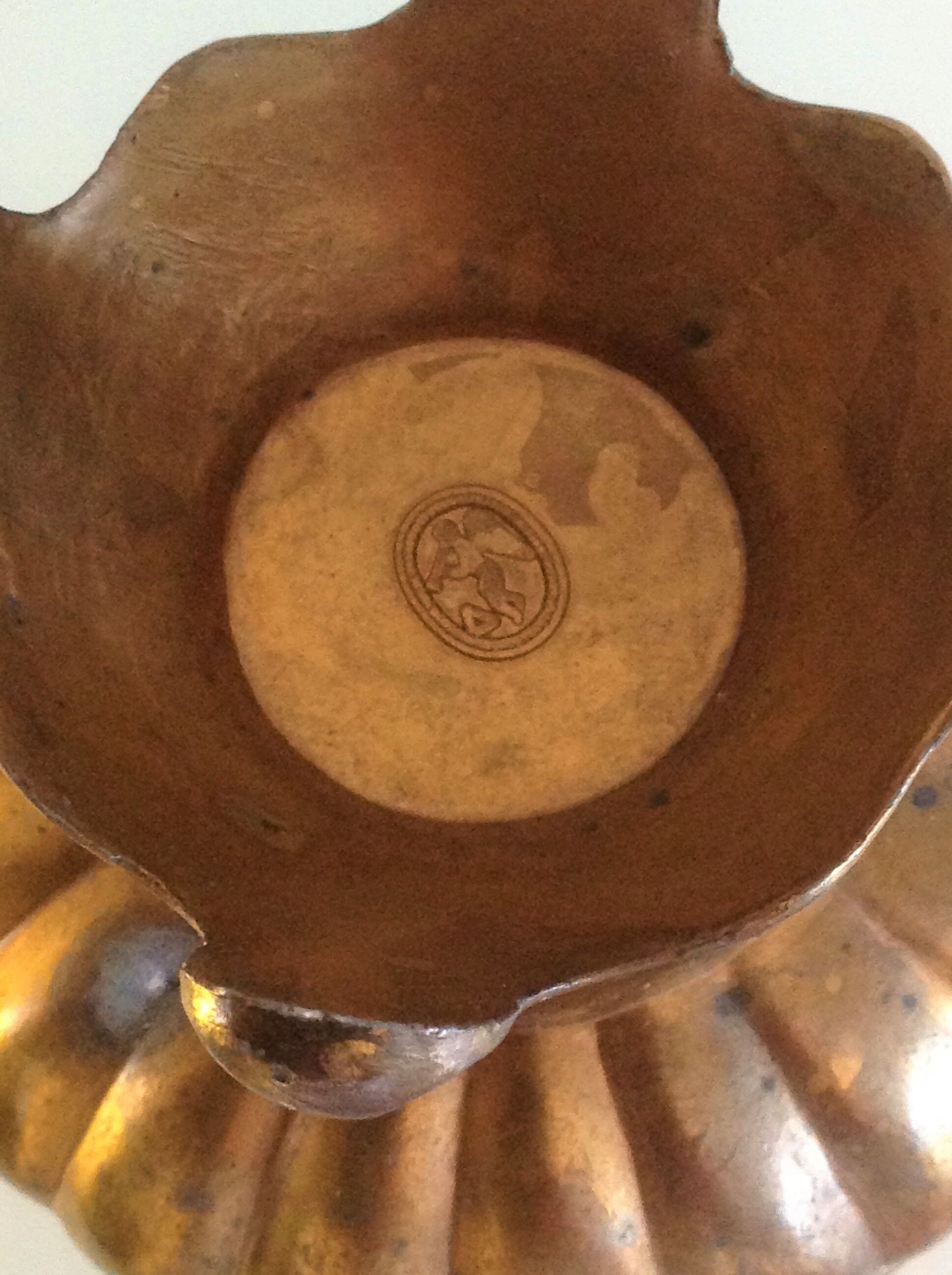 Art Deco-style regule vase