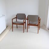 Finn Juhl Paire de fauteuils modèle 196